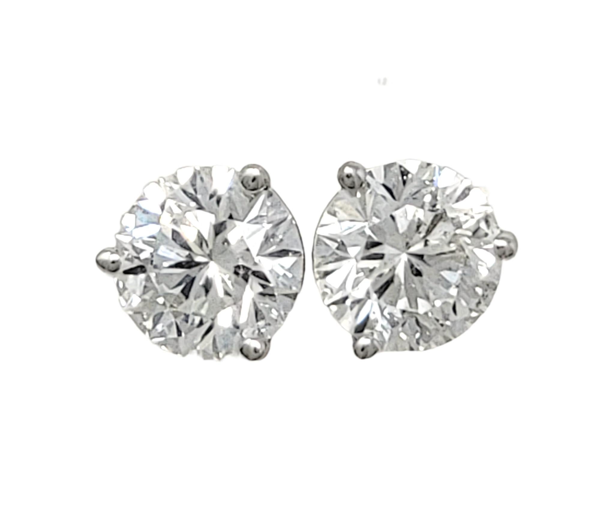 .94 Carats Total Round Leo Diamond Stud Earrings in White Gold 3 Prong Setting In Good Condition For Sale In Scottsdale, AZ