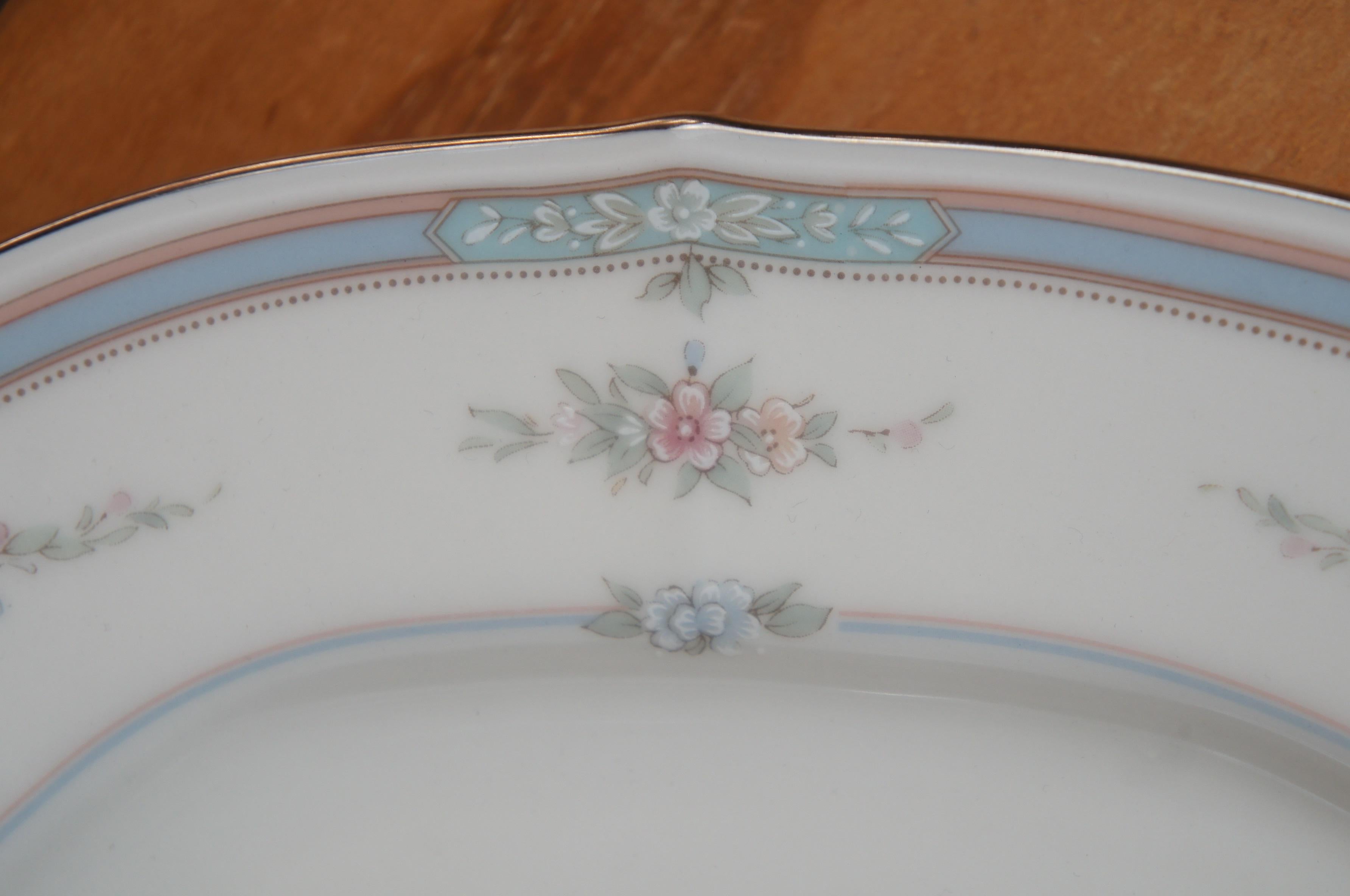 20th Century 94 Pc Vintage Noritake Rothschild Ivory Floral China Dinner Tea Serving Set 7293