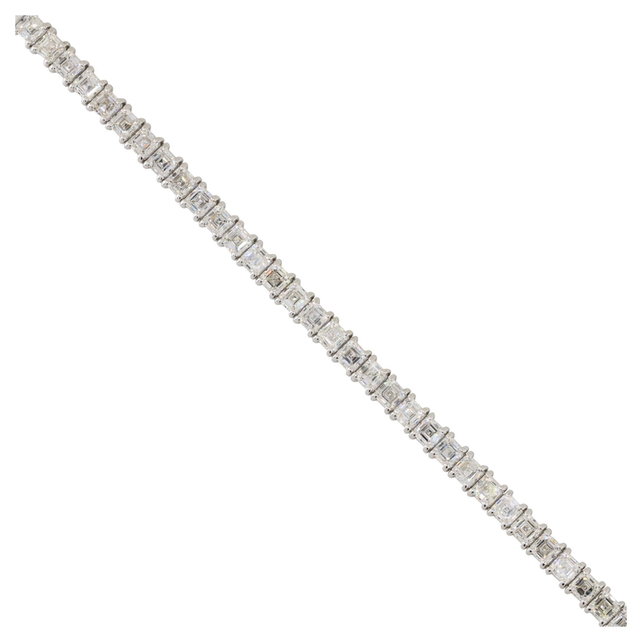 Natural 9.40 Carat Asscher-Cut Diamond 18 Karat Tennis Bracelet In Stock