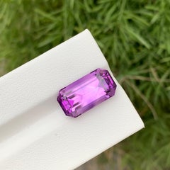 9.40 Carat Natural Loose Amethyst Long Emerald Shape Gem For Necklace