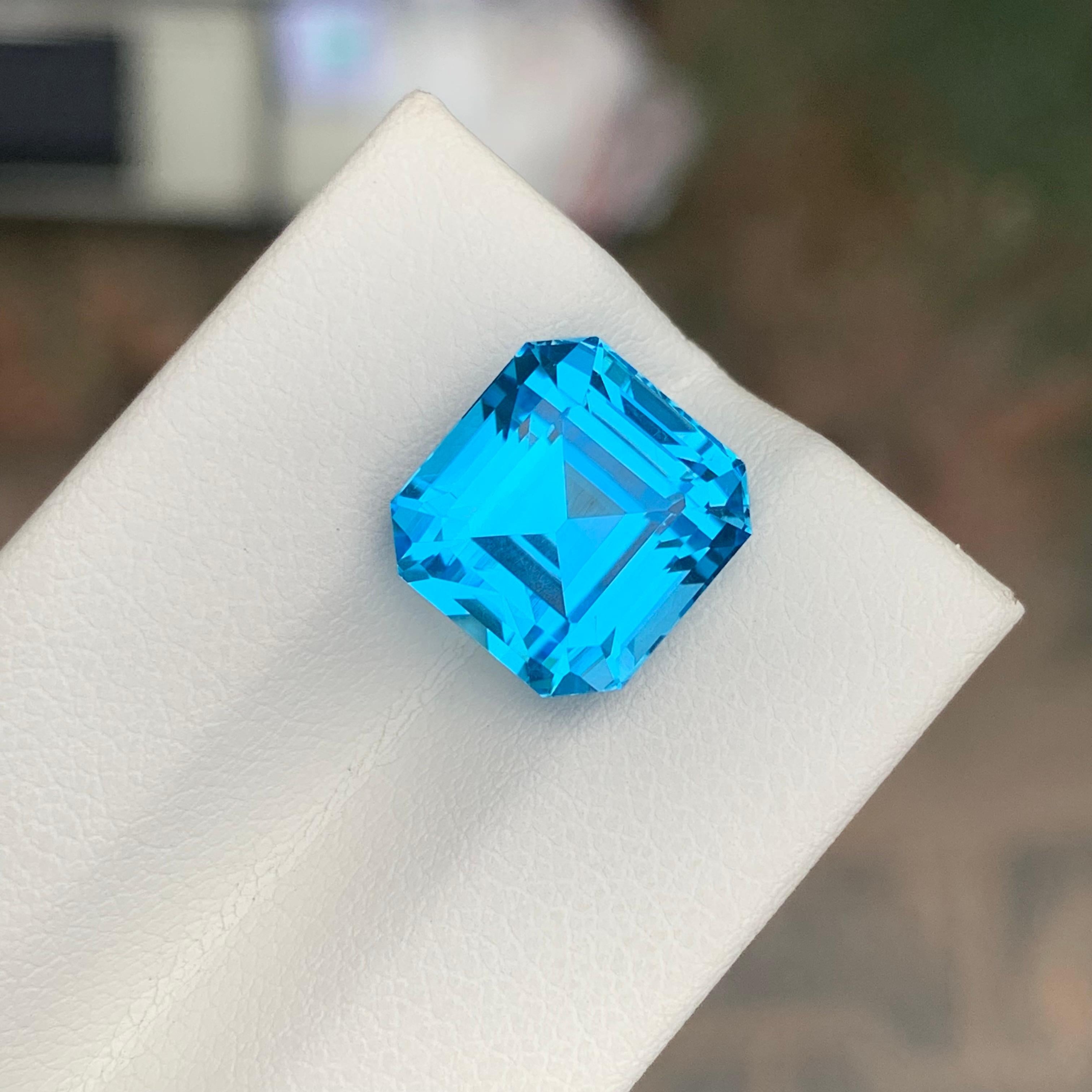 Arts and Crafts 9.40 Carat Natural Loose Swiss Blue Topaz Octagon Shape Gemstone For Sale