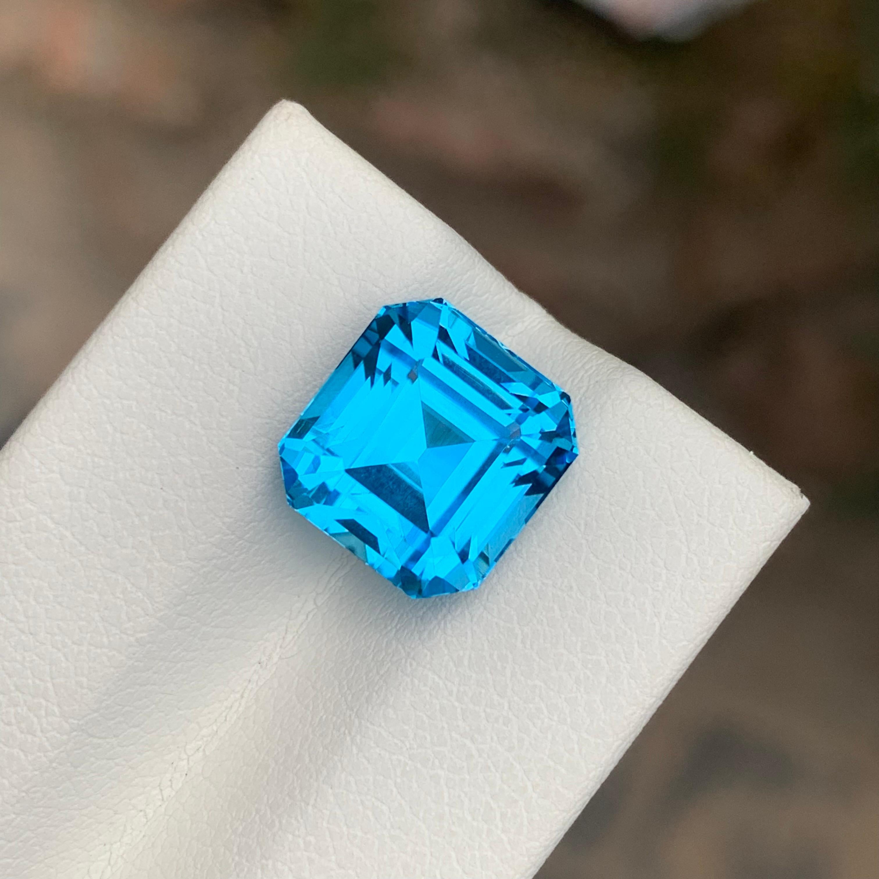 Octagon Cut 9.40 Carat Natural Loose Swiss Blue Topaz Octagon Shape Gemstone For Sale