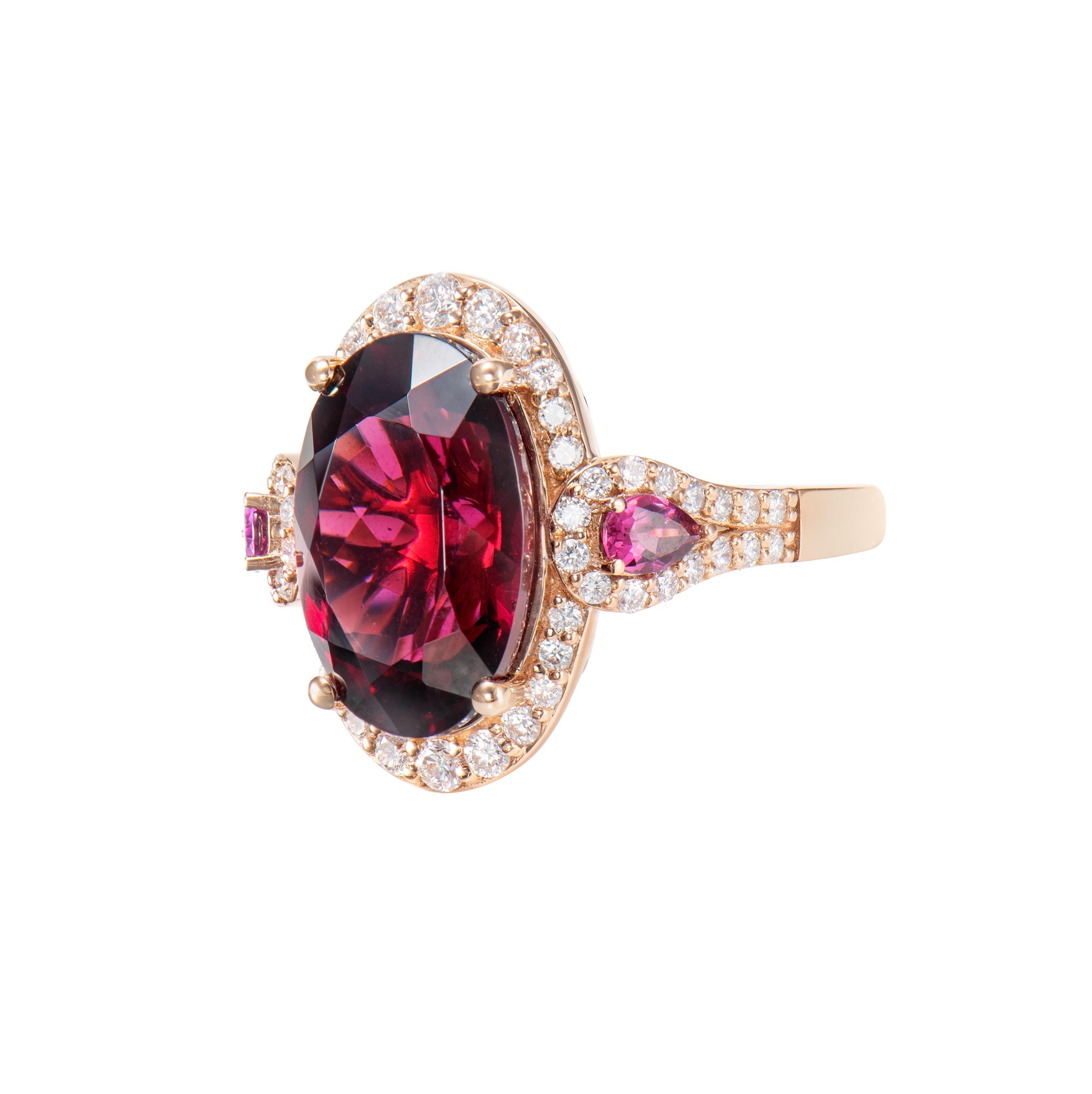 Oval Cut 9.40 Carat Rhodolite Cocktail Ring in 18 Karat Rose Gold with White Diamond For Sale