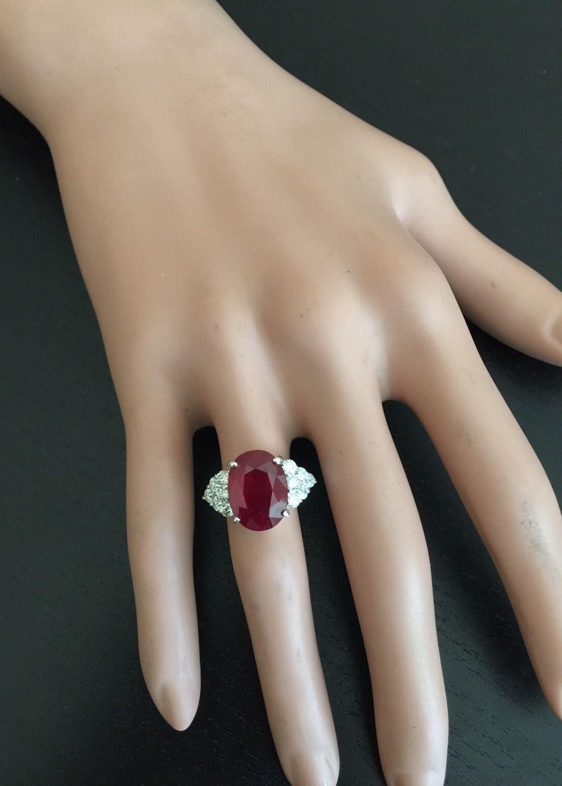 9.40 Carat Impressive Red Ruby and Natural Diamond 14 Karat White Gold Ring For Sale 2
