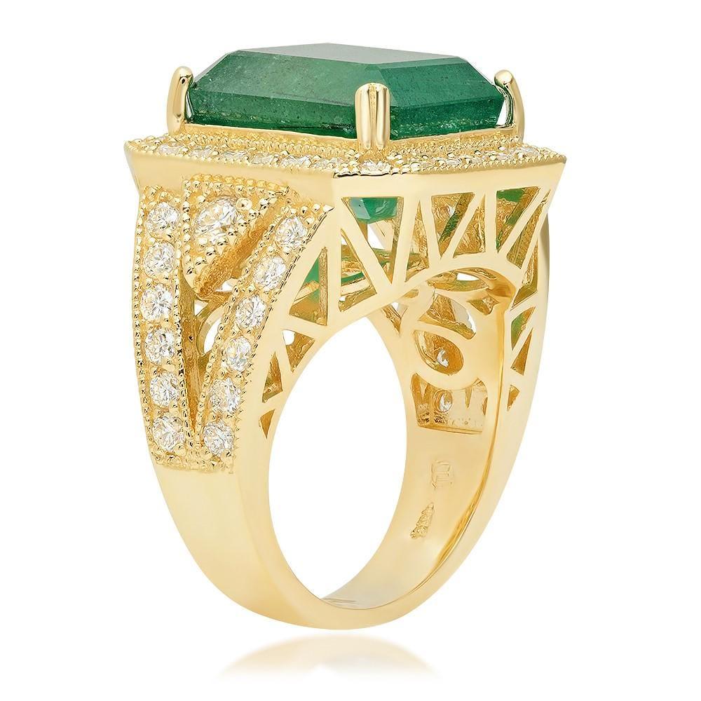 9.40 Carats Natural Emerald and Diamond 14K Solid Yellow Gold Ring In New Condition For Sale In Los Angeles, CA