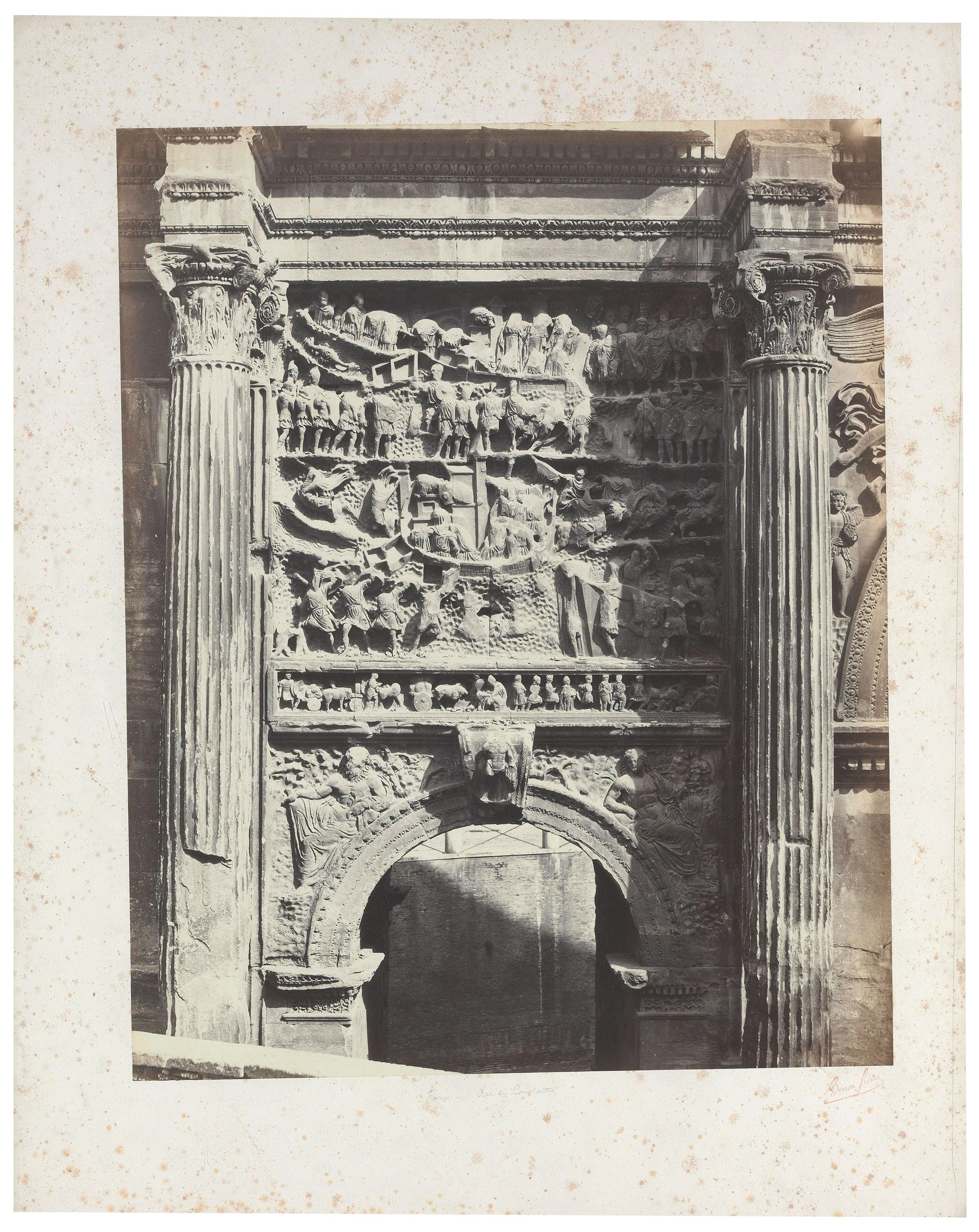 Bisson Frères Landscape Photograph – Architektonische Bilder, Fries-Detail (Architekten von Septimius Severus, Rom), Europa