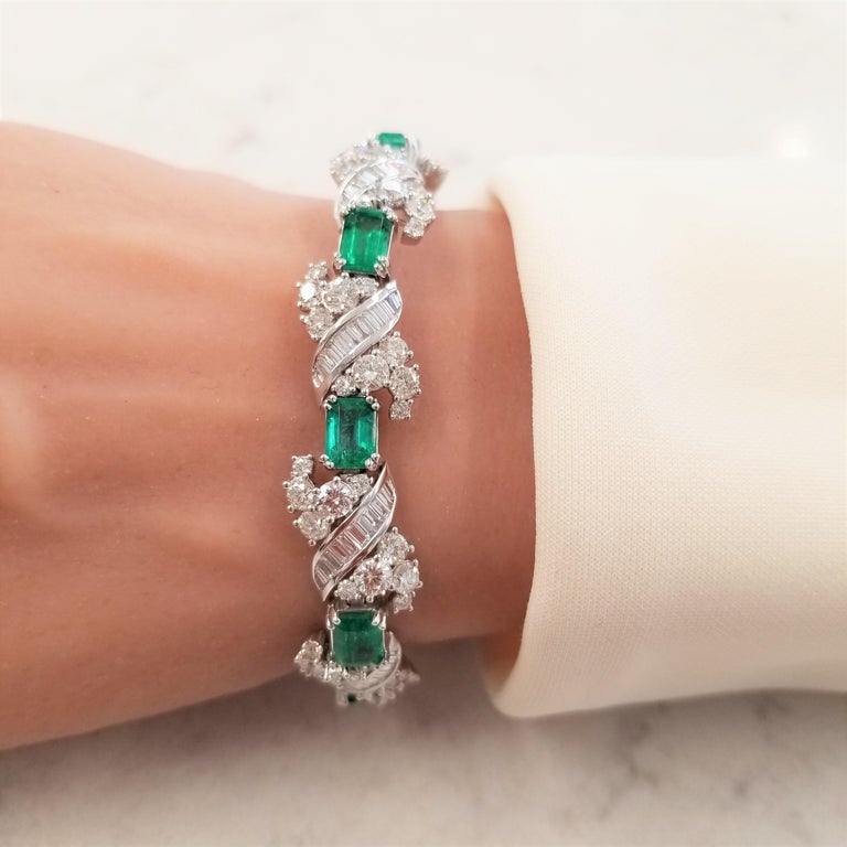 9.43 Carat Total Emerald Cut Emerald and Diamond Bracelet in 18 Karat ...