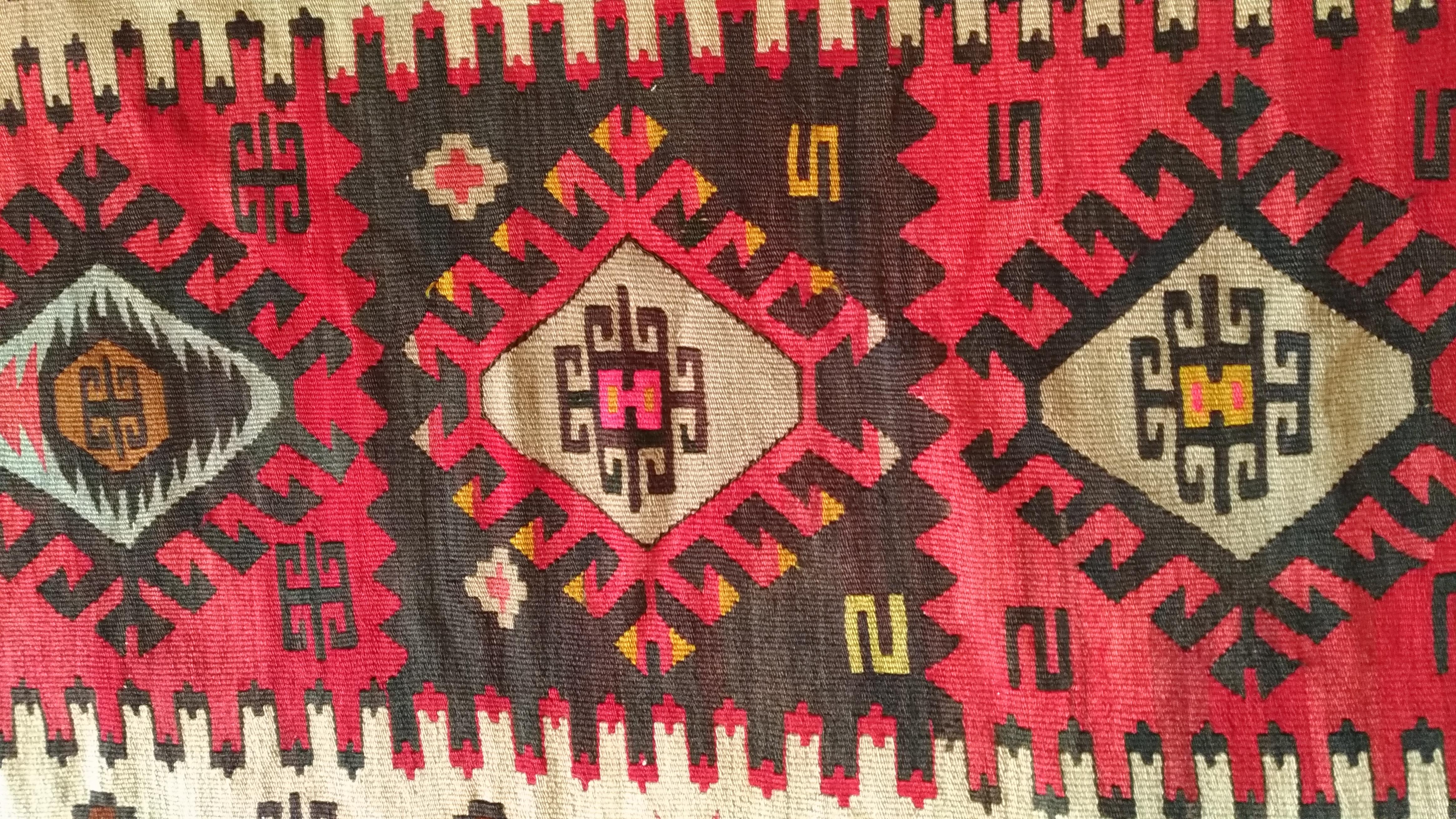 Kilim 944 - Very beautiful vintage Turkish kilim For Sale