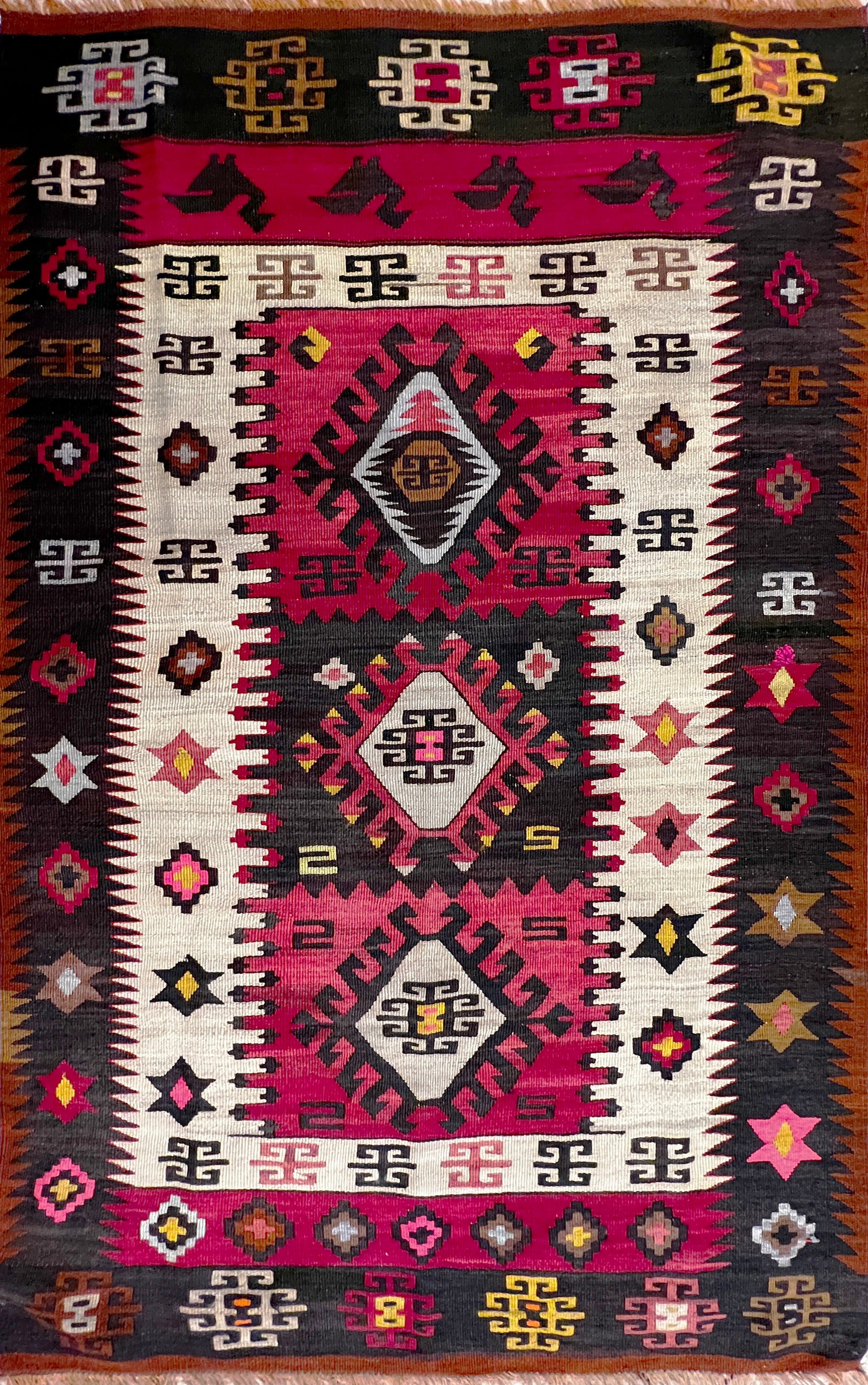 944 - Sehr schöner türkischer Kelim im Vintage-Stil