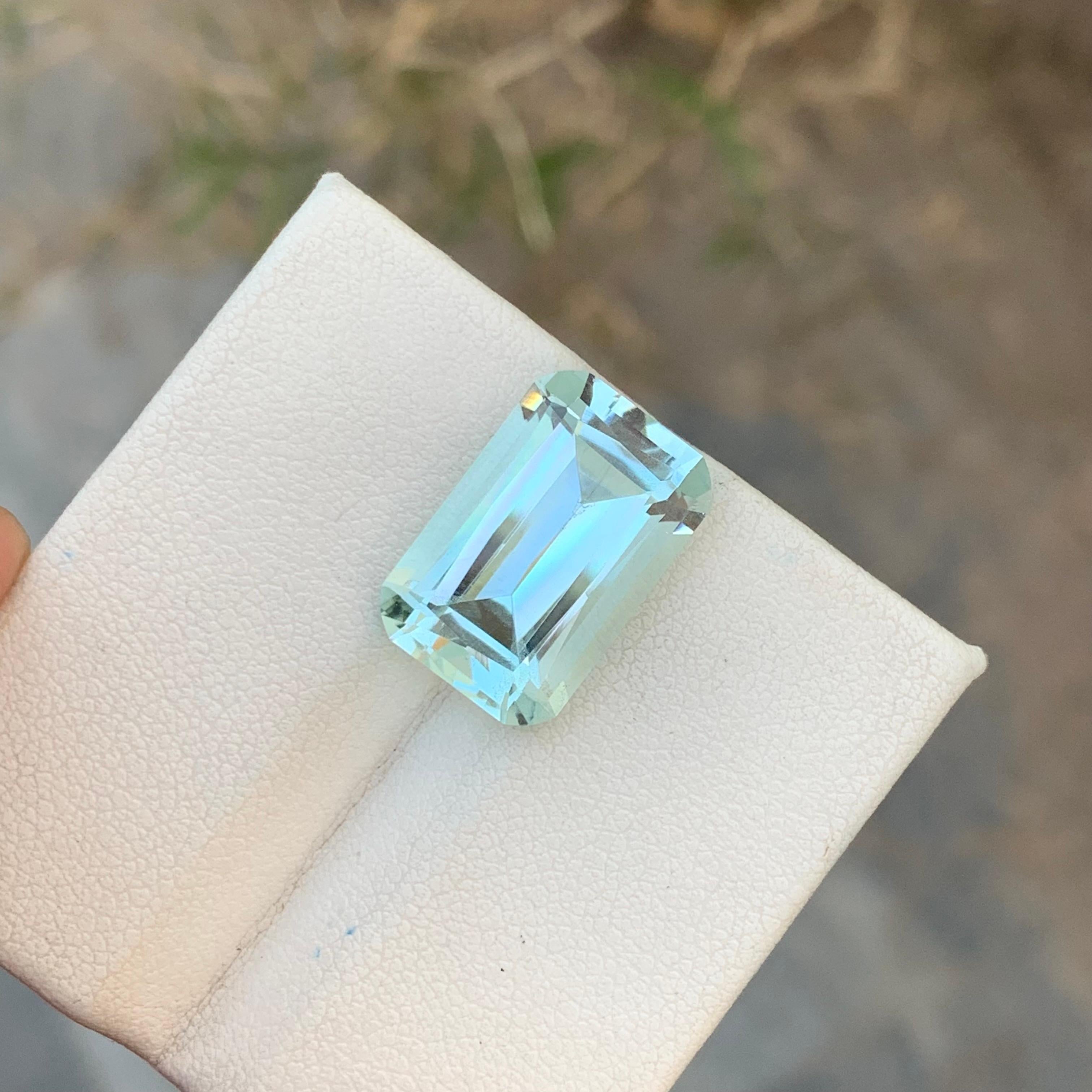 Loose Aquamarine
Weight: 9.45 Carat
Dimension: 16.6 x 10.8 x 7.4 Mm
Colour : Blue and white
Origin: Shigar Valley, Pakistan
Treatment: Non
Certificate : On Demand
Shape: Emerald 

Aquamarine is a captivating gemstone known for its enchanting