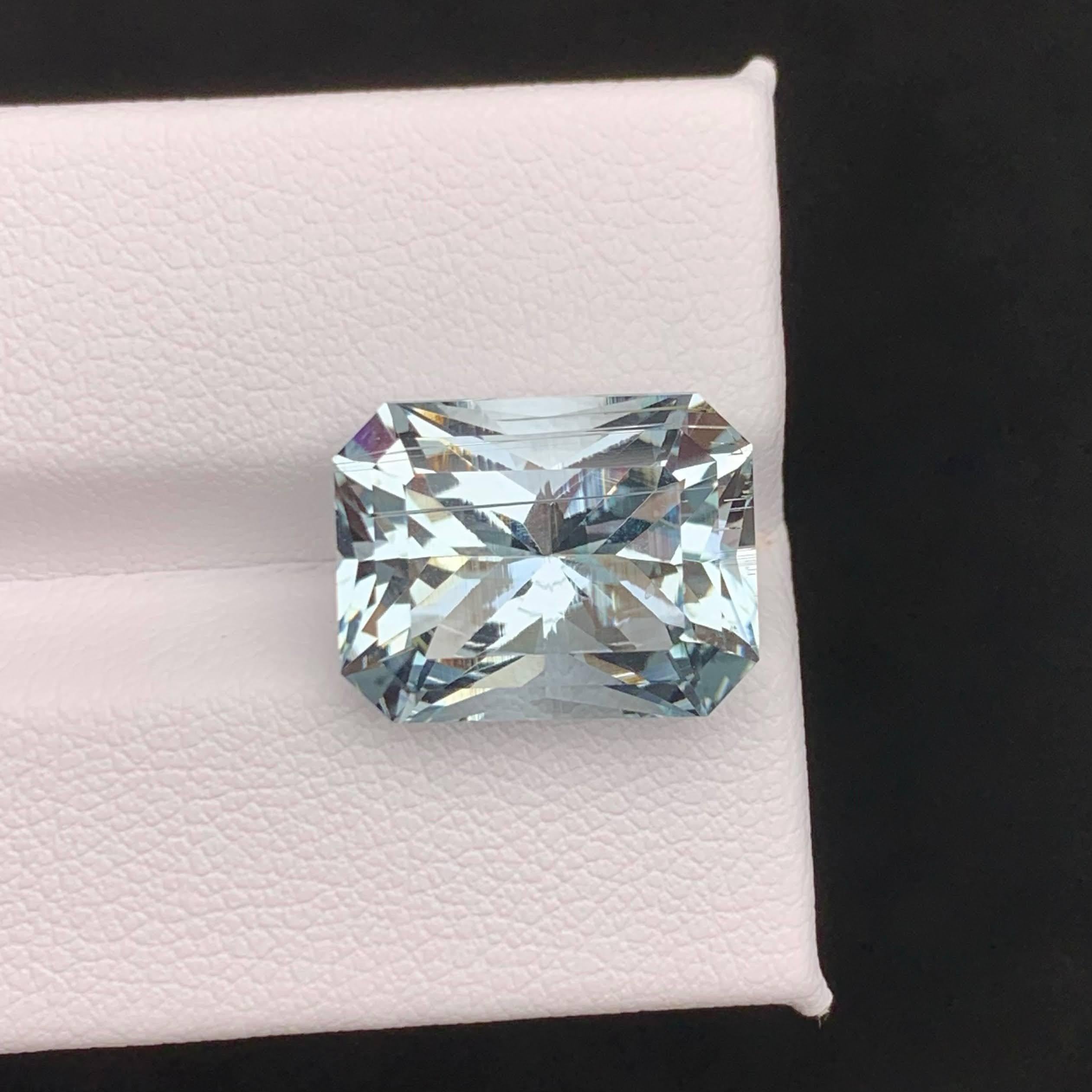 9,45 Carati di pietra d'acquamarina naturale sfusa Fancy Cushion Cut Gemma del Pakistan in vendita 5