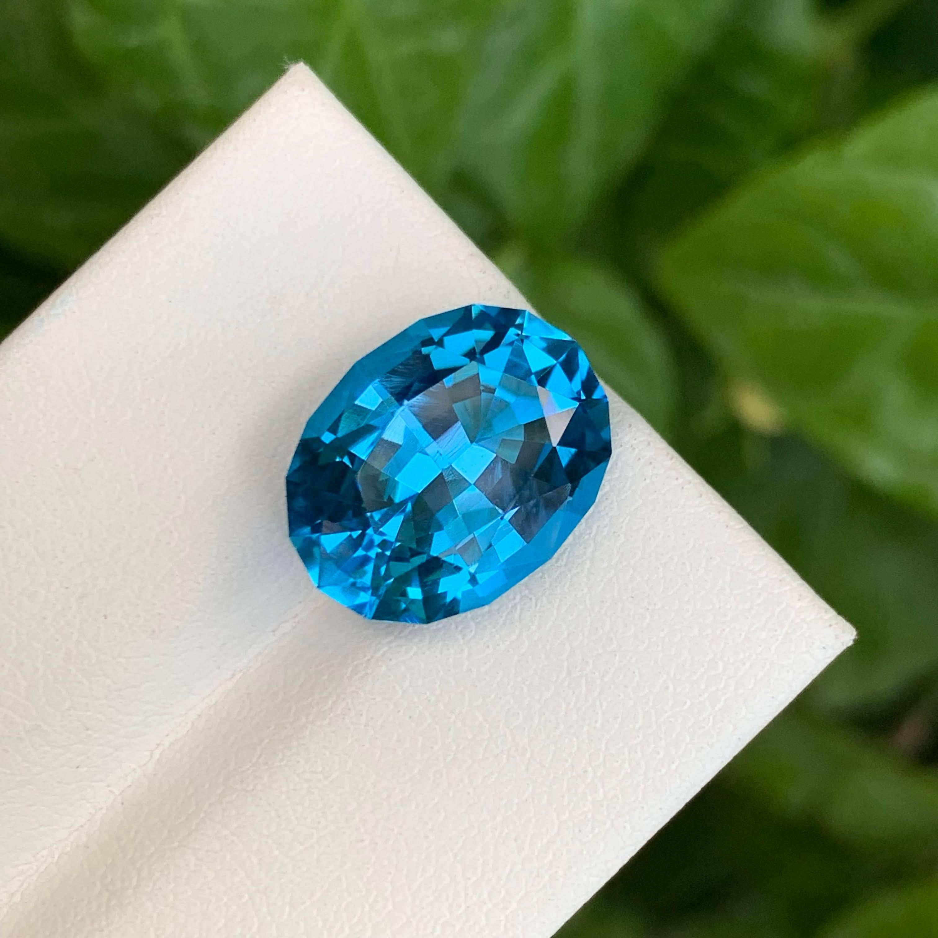9.45 Carat Nature Loose Neon Blue Topaz Stone Oval Cut Brazilian Gemstone (pierre précieuse brésilienne de taille ovale) Neuf - En vente à Bangkok, TH
