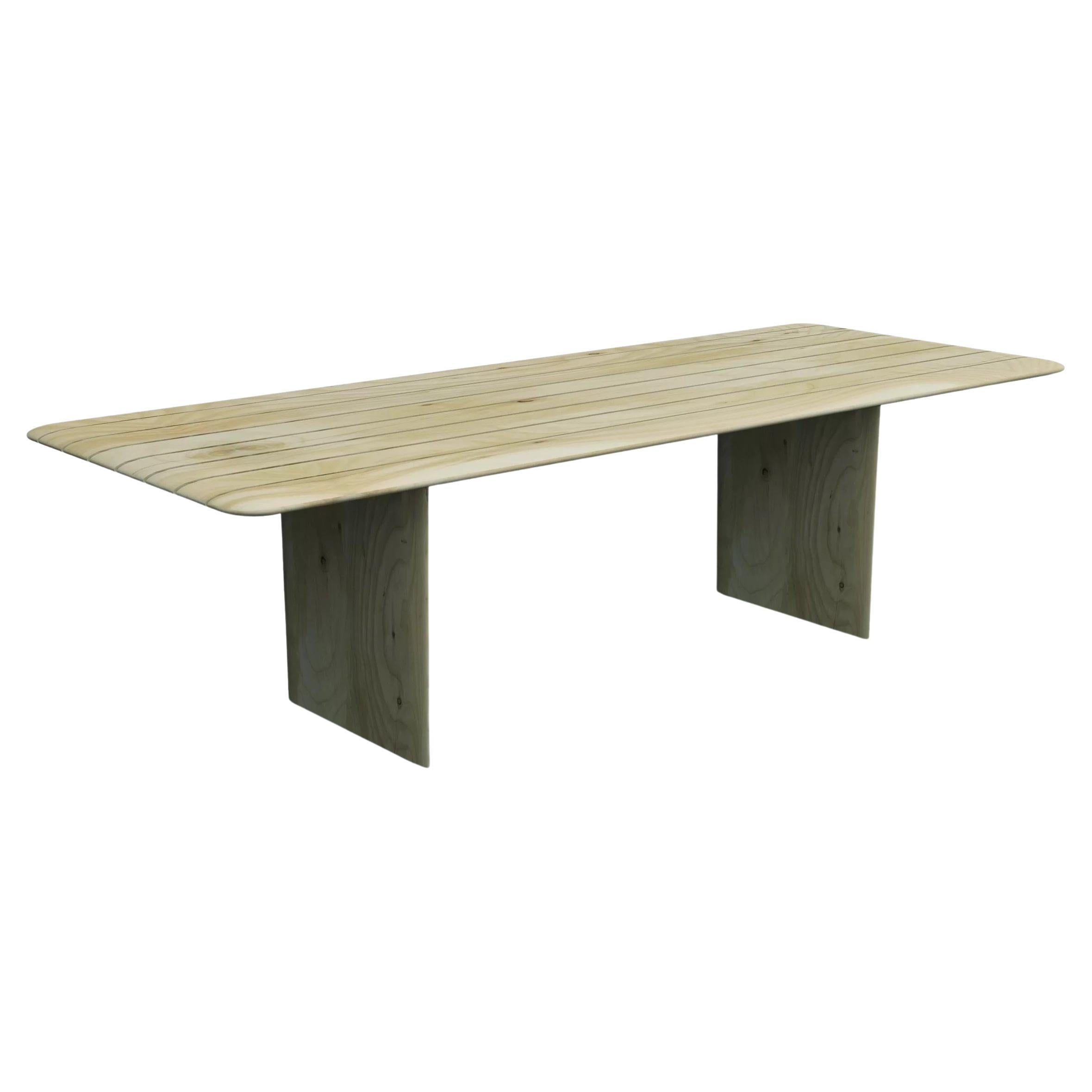 Table de salle à manger d'extérieur 94,5 pouces fabriquée en bois de cèdre naturel Neuf - En vente à NEW YORK, NY