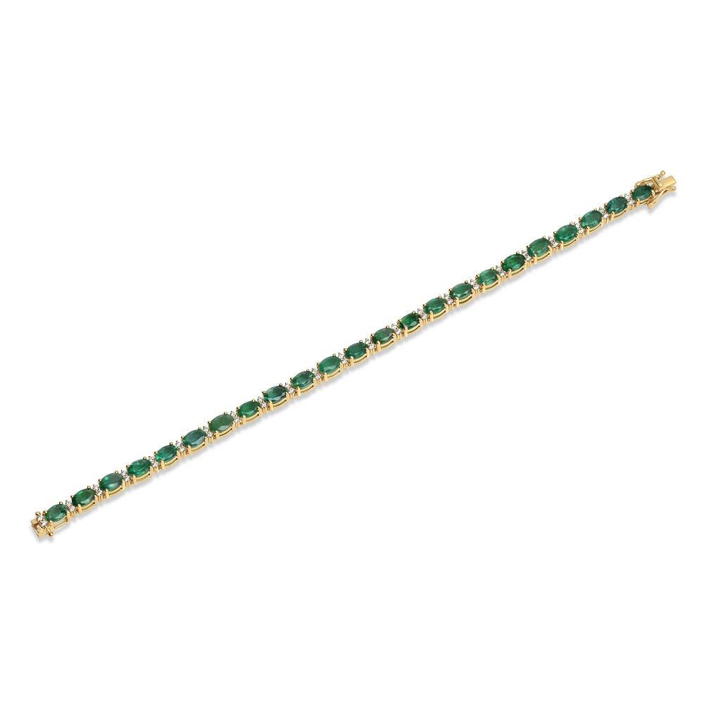 Oval Cut 9.48 Ct Oval Green Emerald & Diamond Bracelet 14K Yellow Gold Luxurious &Elegant For Sale