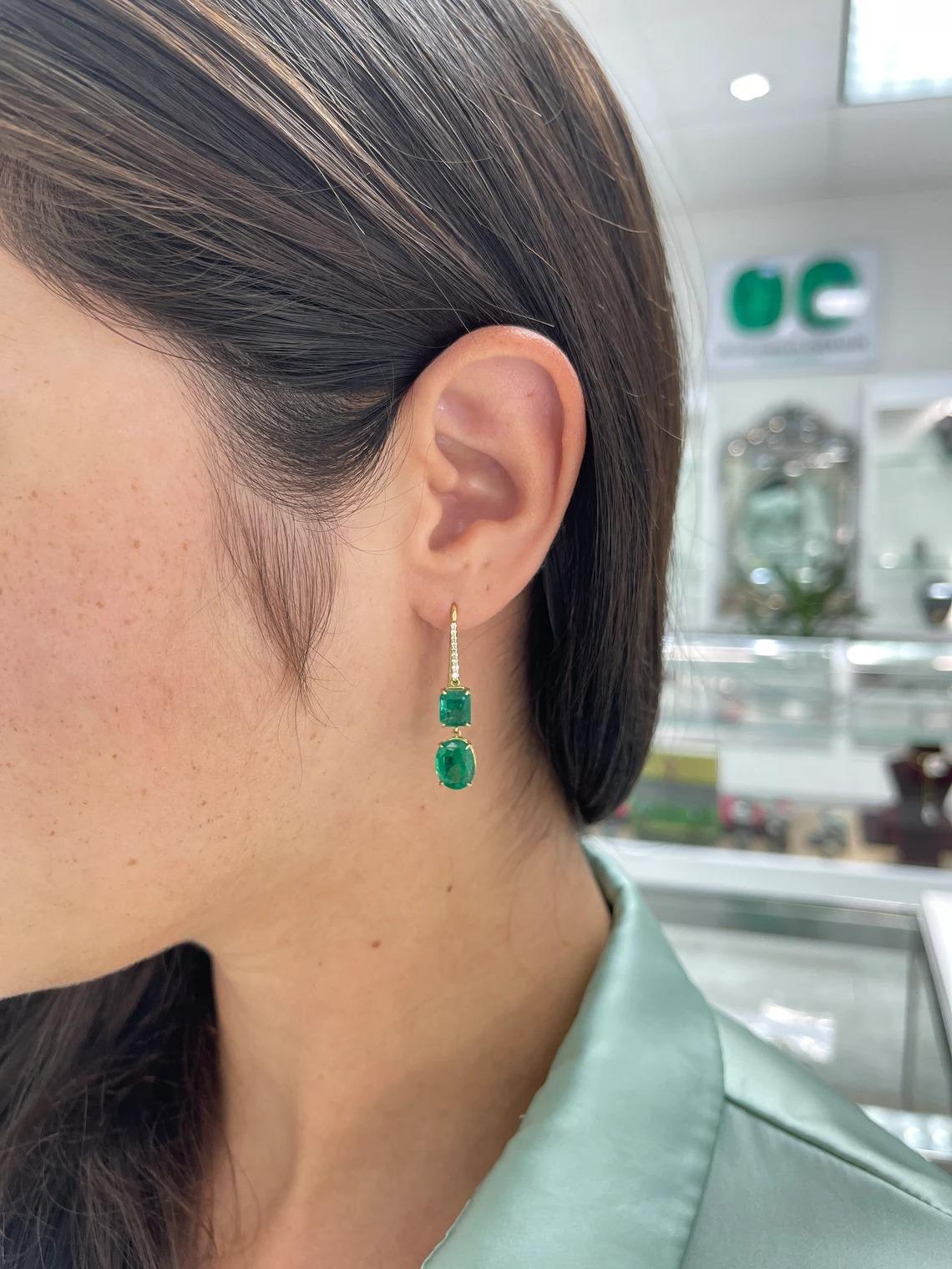 9.49tcw 18K Fine Quality Emerald Cut & Oval Emerald & Diamond Dangle Earrings In New Condition For Sale In Jupiter, FL