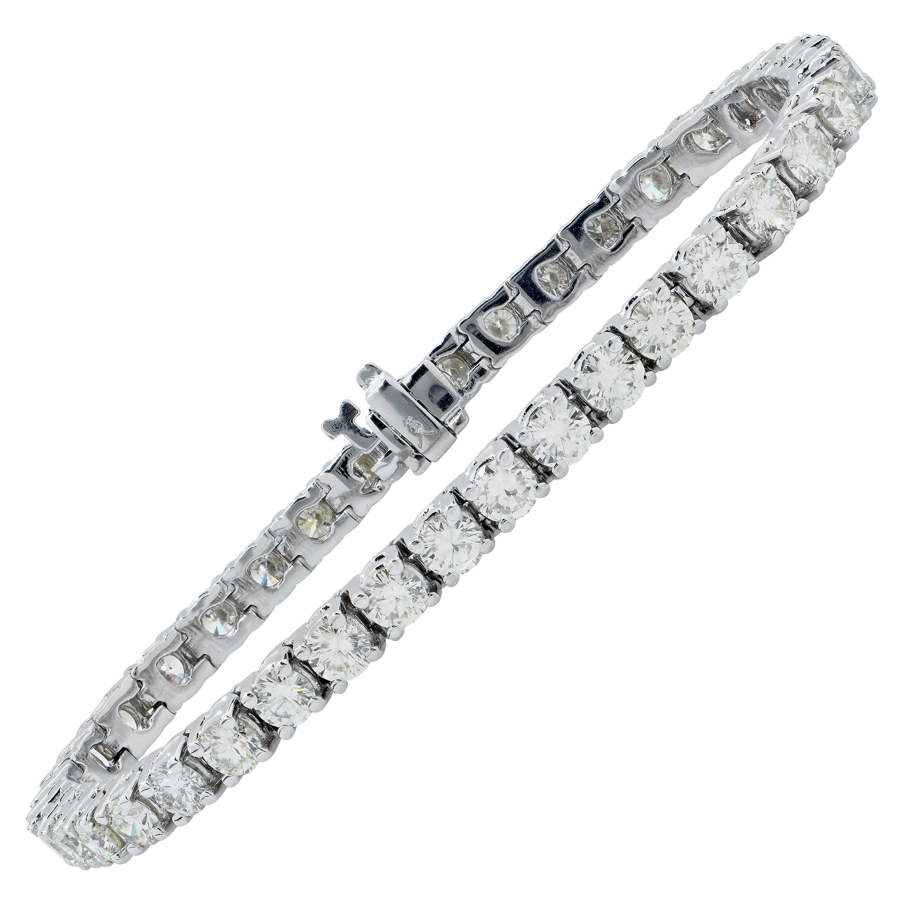 Bracelet tennis ligne en or blanc 18 carats avec diamants de 9,5 carats en vente