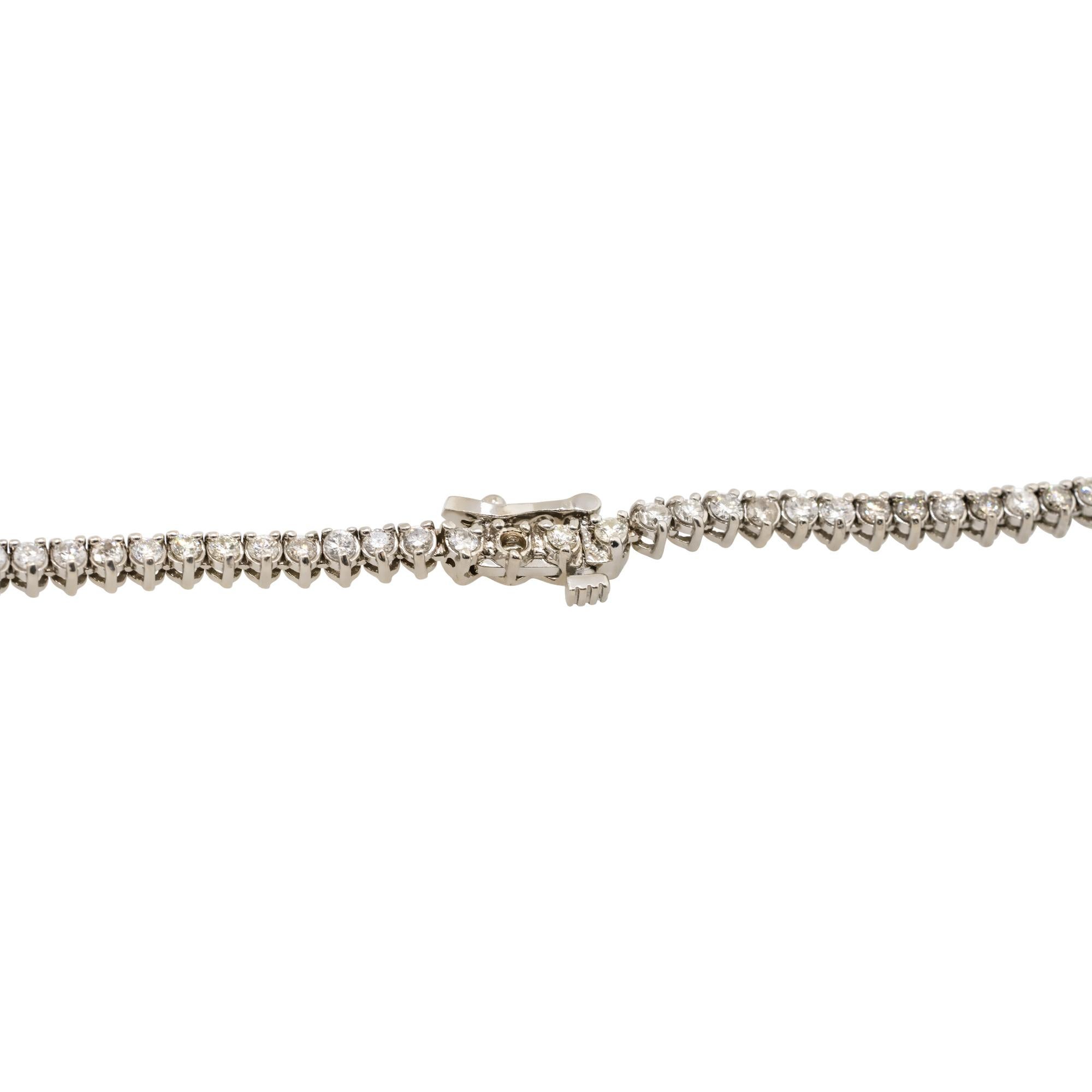 9.5 Carat Graduated Diamond Tennis Necklace 14 Karat in Stock In Excellent Condition In Boca Raton, FL
