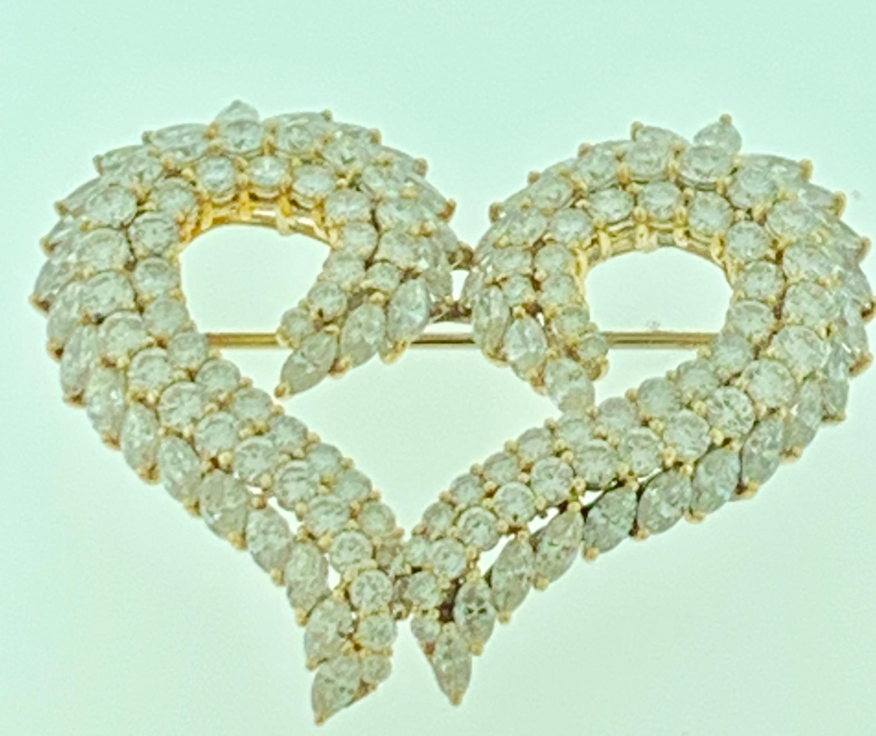 9.5 Carat Heart Shaped Diamond 18 Karat Gold Pin or Broach, VS Quality Estate In Excellent Condition In New York, NY