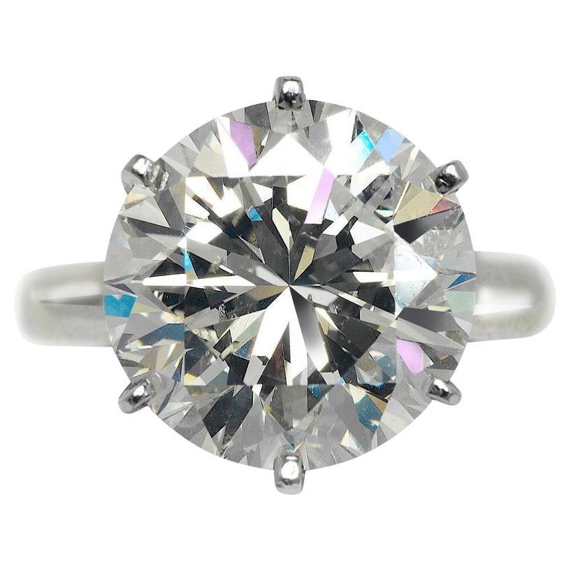 9.5-Carat Round Brilliant I VVS Diamond Ring  High Jewelry Masterpiece