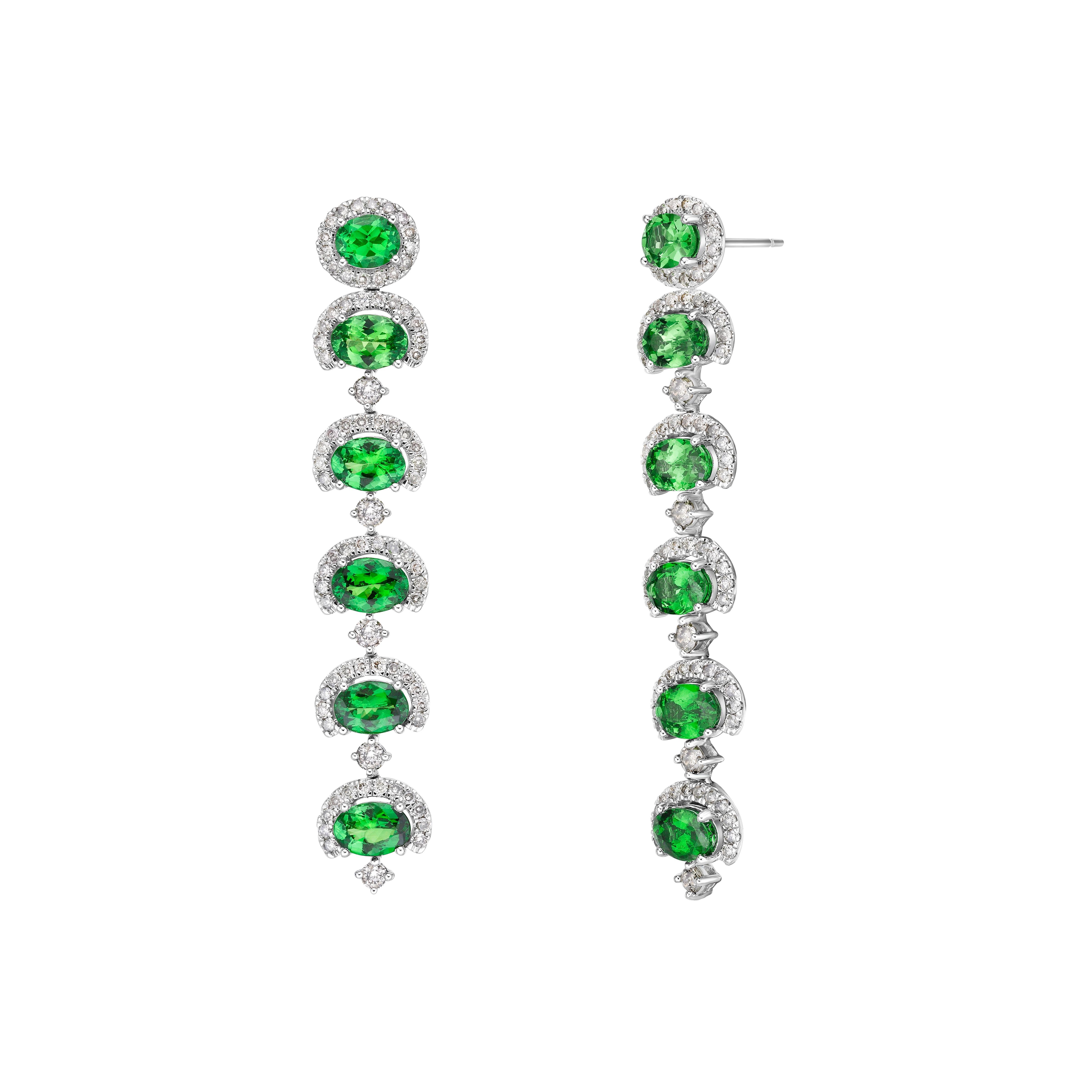 Modern 9.5 Carat Tsavorite Earrings with Diamond in 18 Karat White Gold For Sale