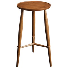 9.5 diameter W.O. Round Plant Stand Side Table with Glass Top and Turned Legs