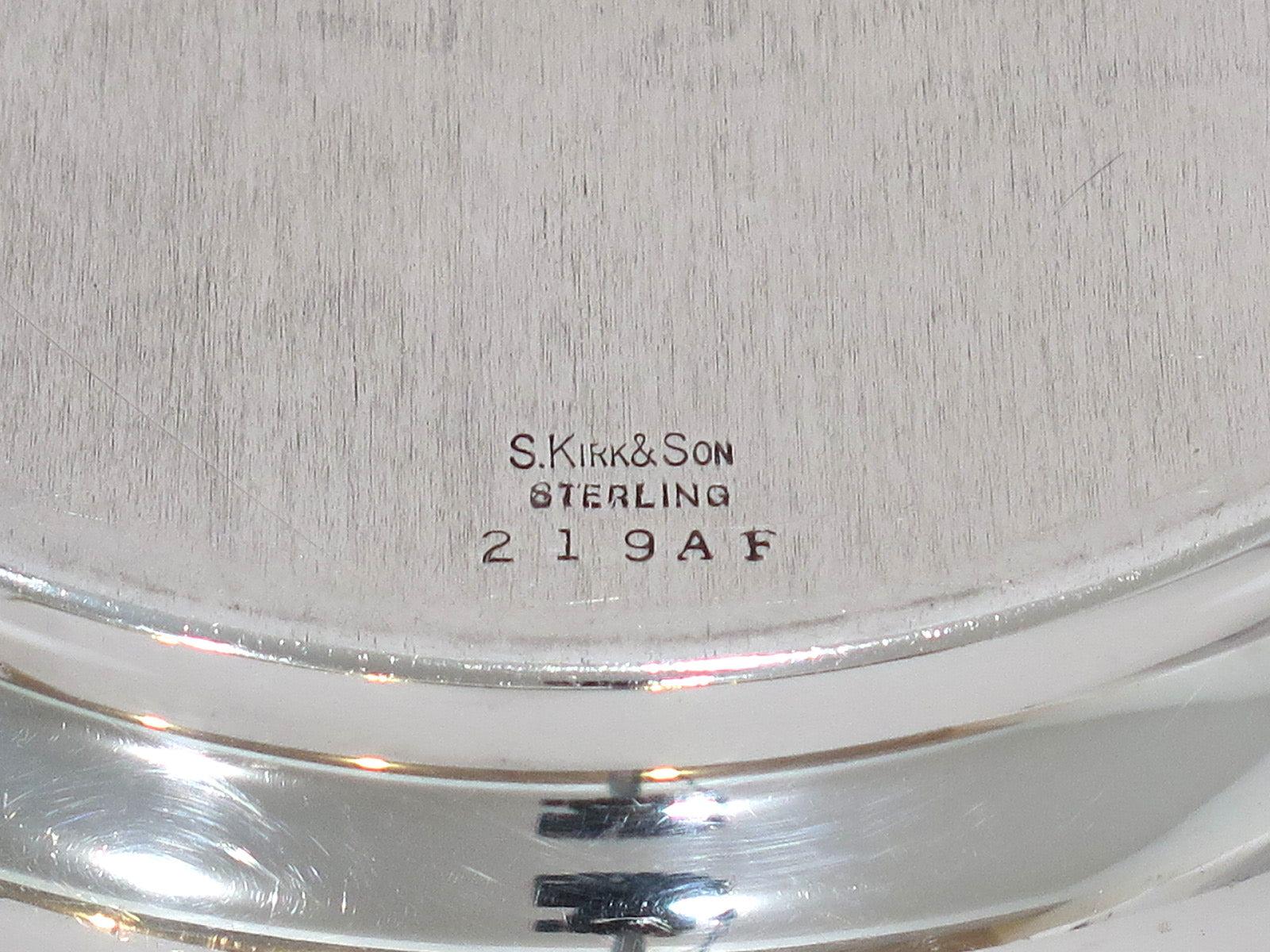 9,5 in - Sterlingsilber S. Kirk & Son Vintage Servierschale mit Blumenrepousse (Repoussé) im Angebot
