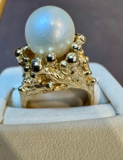 9.5 MM Round Akoya Pearl Ring in 14 Karat Yellow Gold , Size 5.75