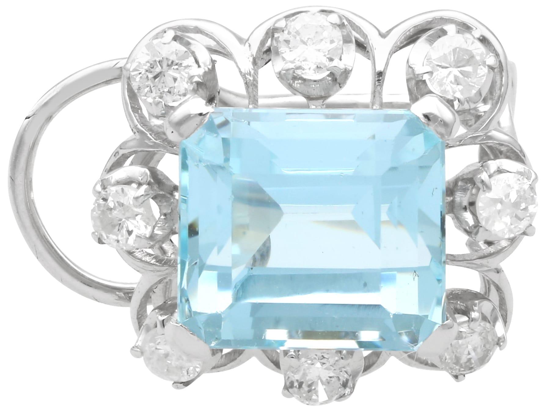 Emerald Cut 9.50 Carat Aquamarine 0.80 Carat Diamond 18 Karat White Gold Earrings Circa 1950 For Sale