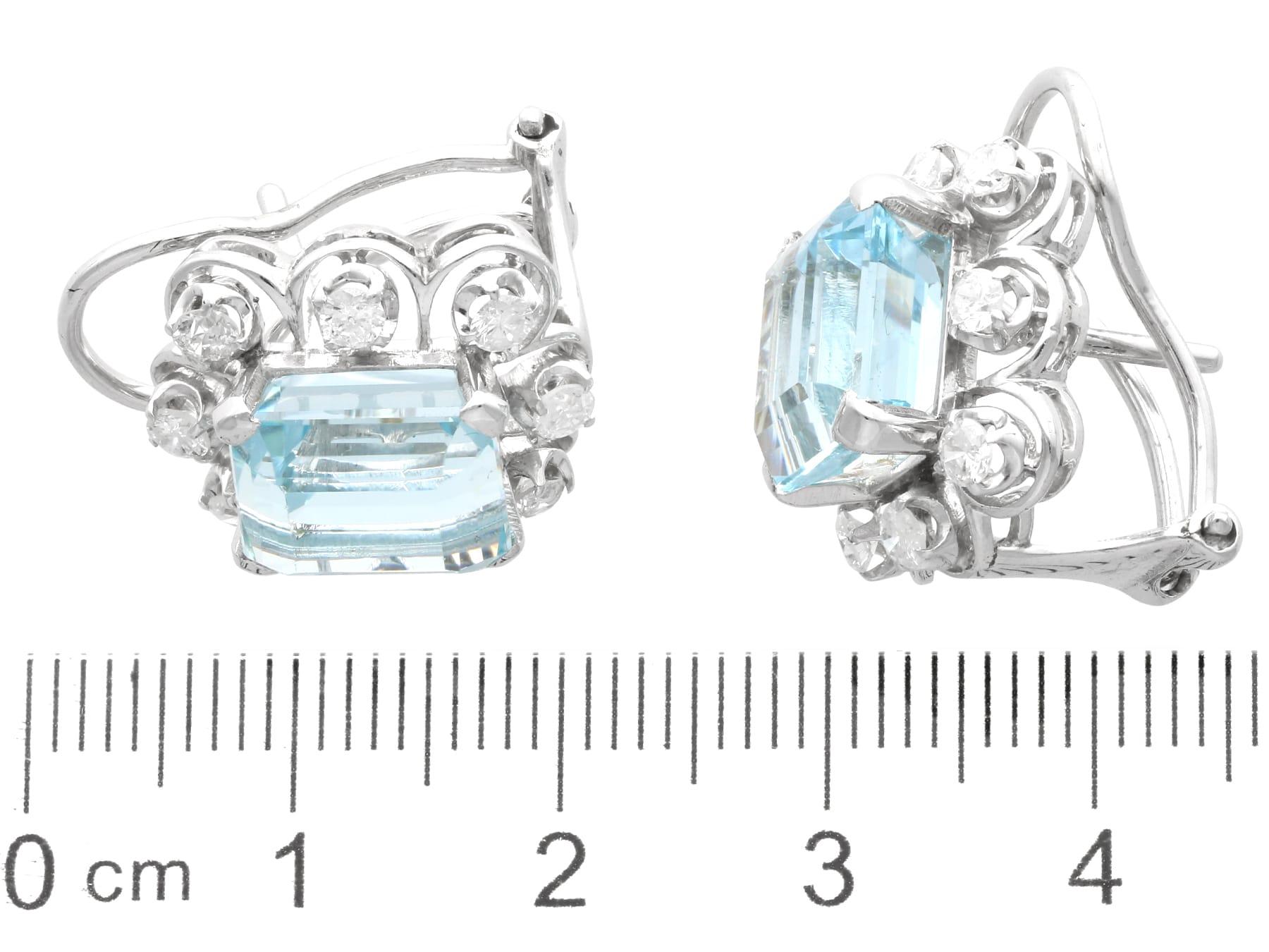 9.50 Carat Aquamarine 0.80 Carat Diamond 18 Karat White Gold Earrings Circa 1950 For Sale 2