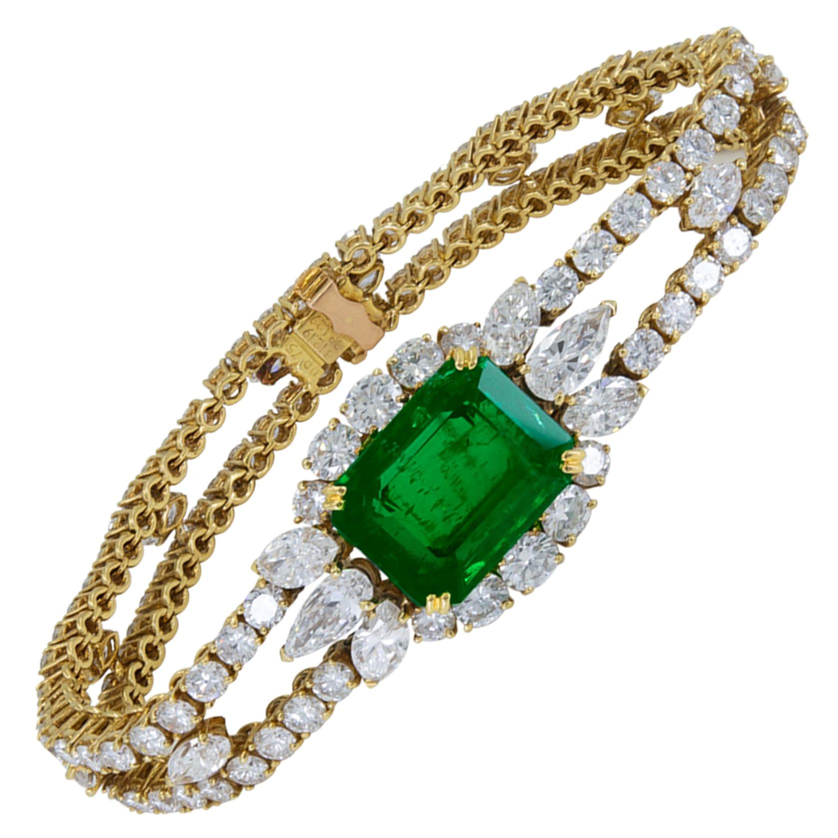 Vassort Certified 9.50 Carat Emerald Diamond Bracelet For Sale
