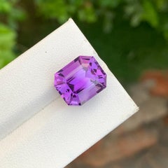 9.50 Carat Natural Loose Amethyst Emerald Shape Gem For Necklace