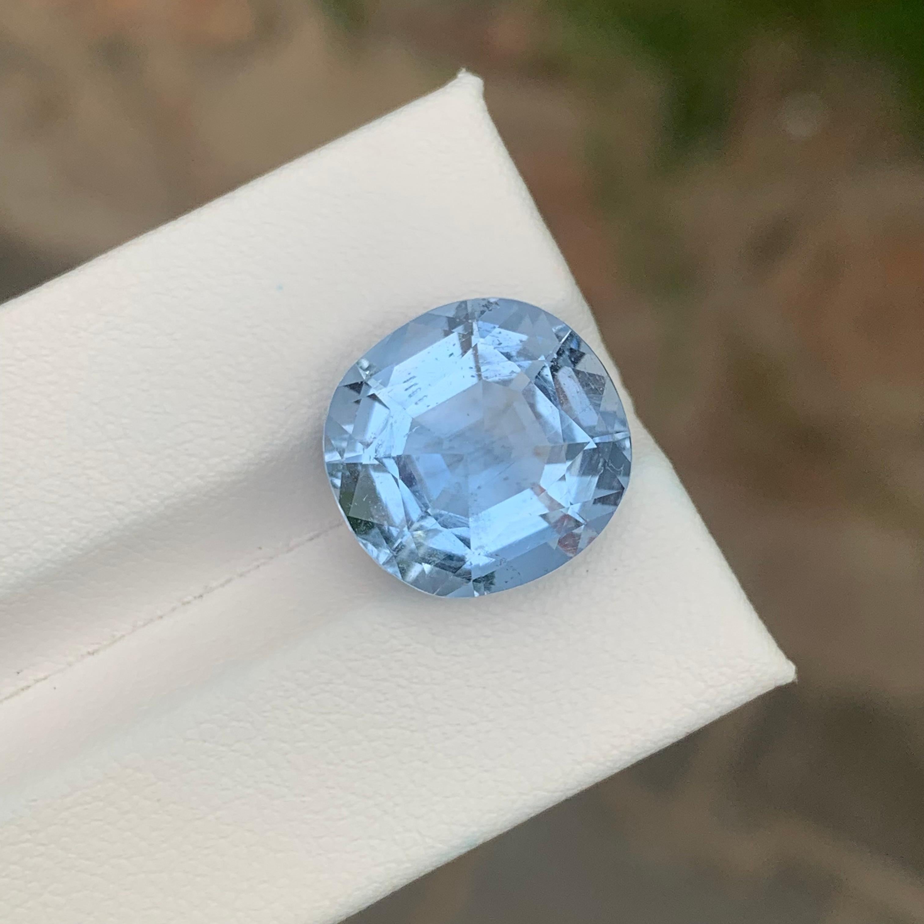 Taglio cuscino 9,50 carati di acquamarina naturale sfusa Goshenite, pietra preziosa a forma di cuscino in vendita