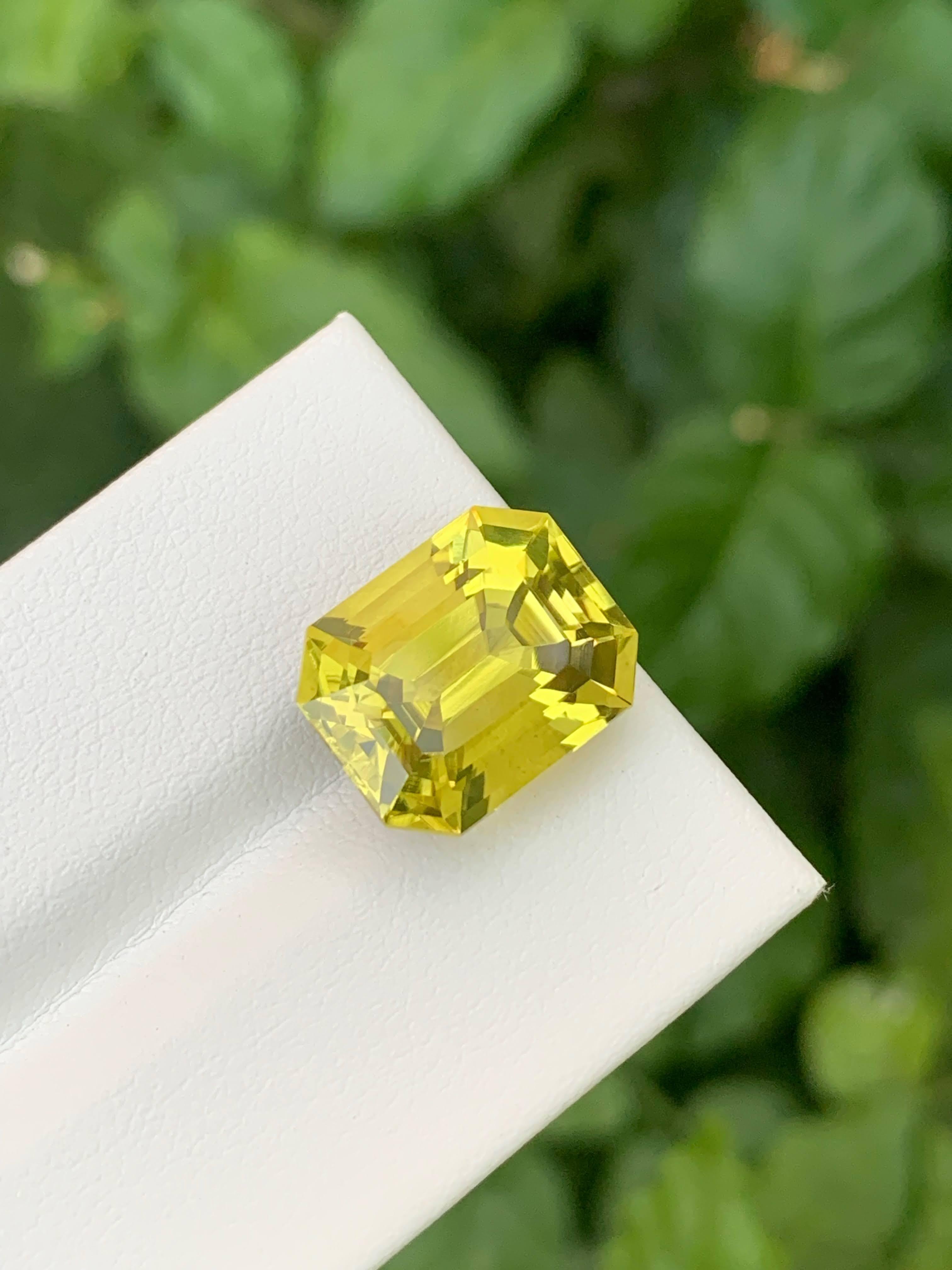 9,50 Carati Nature Sciolto Giallo brillante Citrino Taglio Smeraldo Gemma Africana in vendita 5
