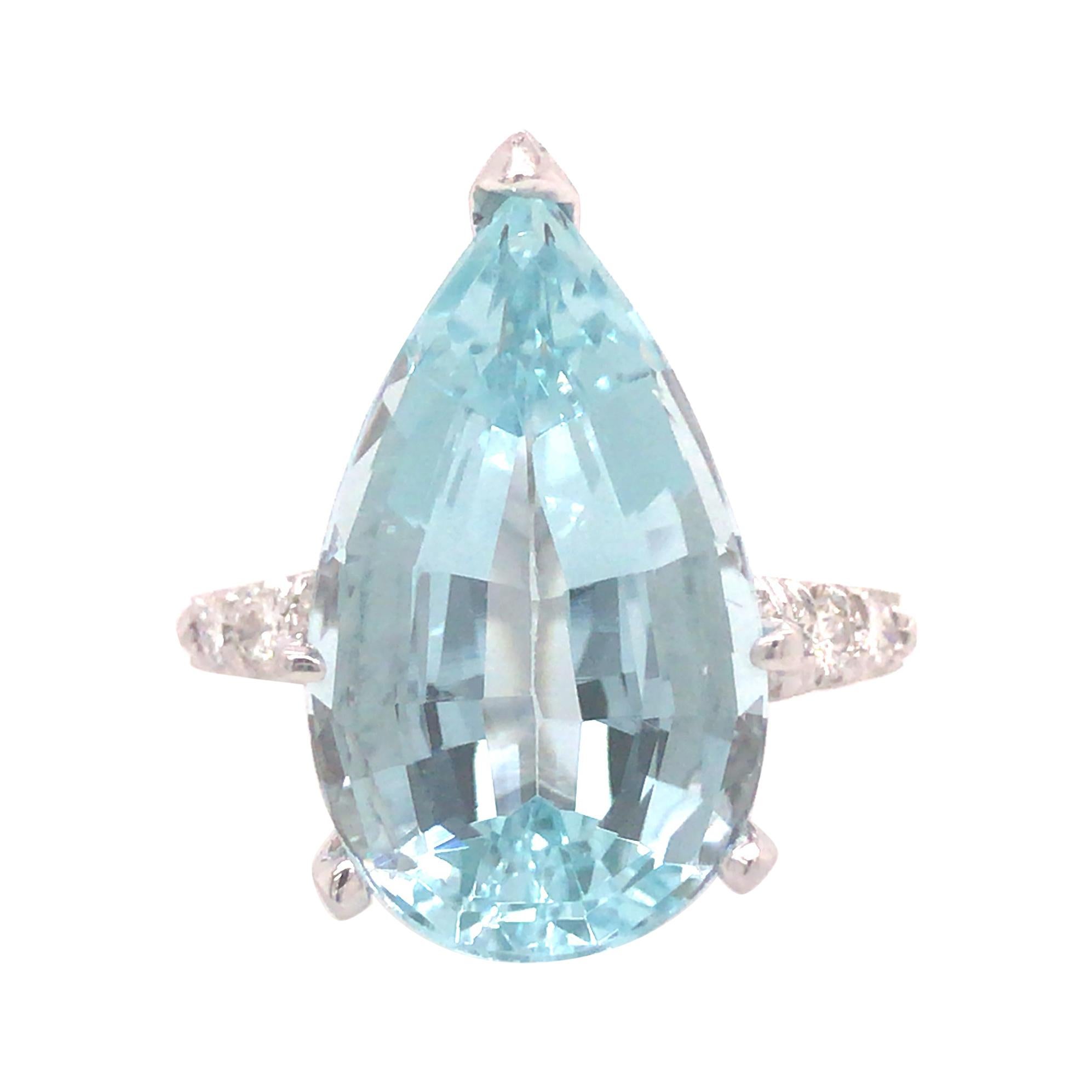 9.50 Carat Pear Shape Aqua Ring with Diamonds in 14k White Gold For Sale