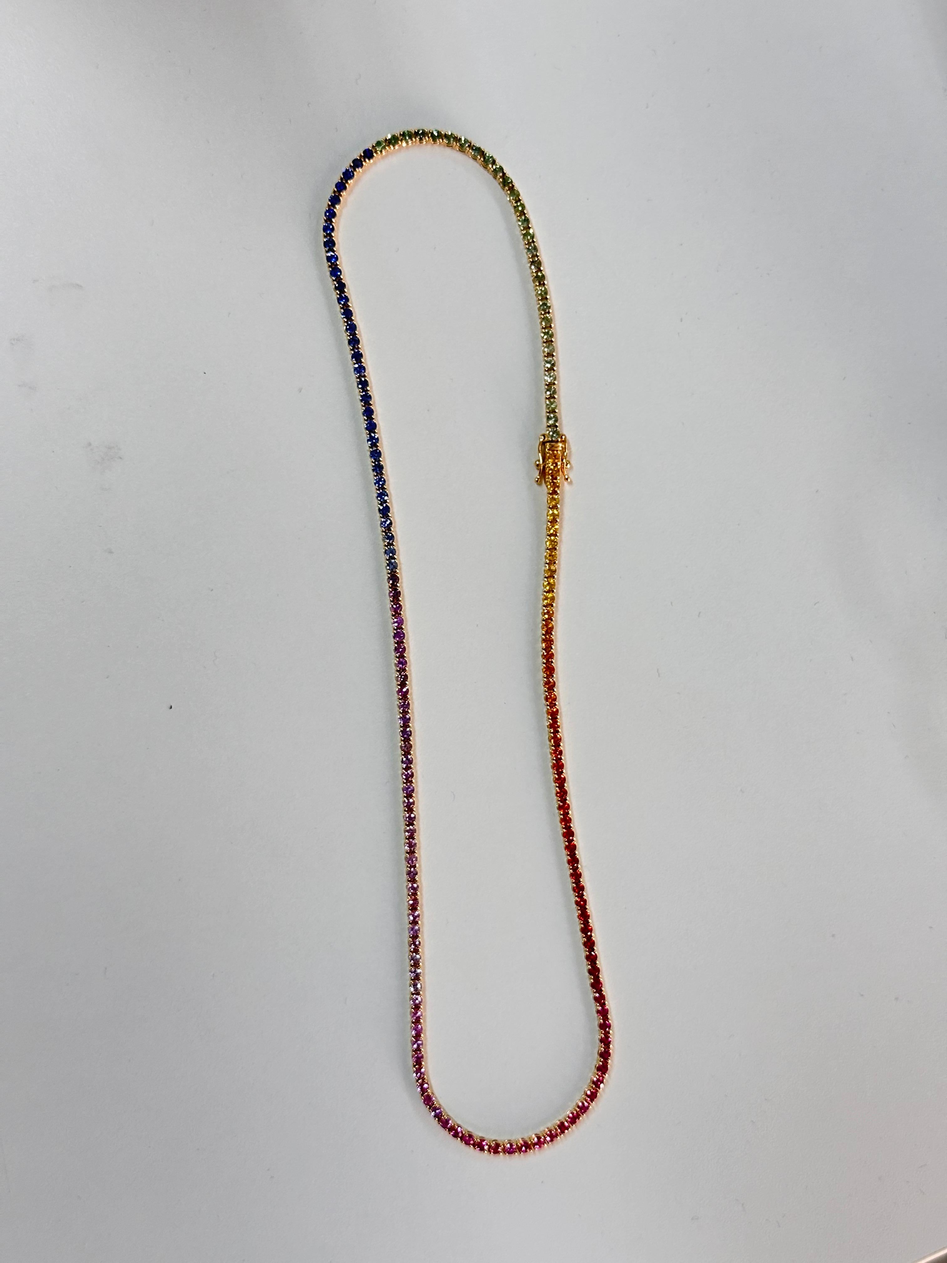 9.50 Carat Rainbow Multi-Sapphire Necklace in 18K Yellow Gold In New Condition For Sale In Bangkok, TH
