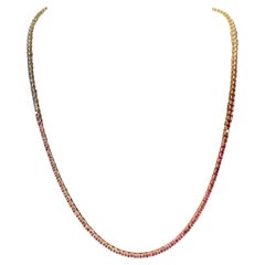 9,50 Karat Regenbogen Multi-Sapphire-Halskette aus 18 Karat Gelbgold