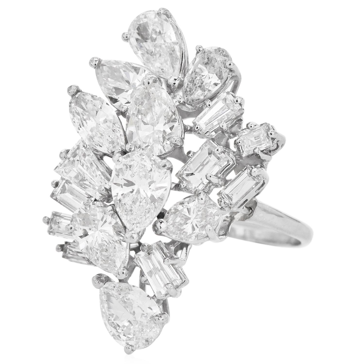 Pear Cut 9.50 carats Diamond Cluster Platinum Cocktail Ring For Sale