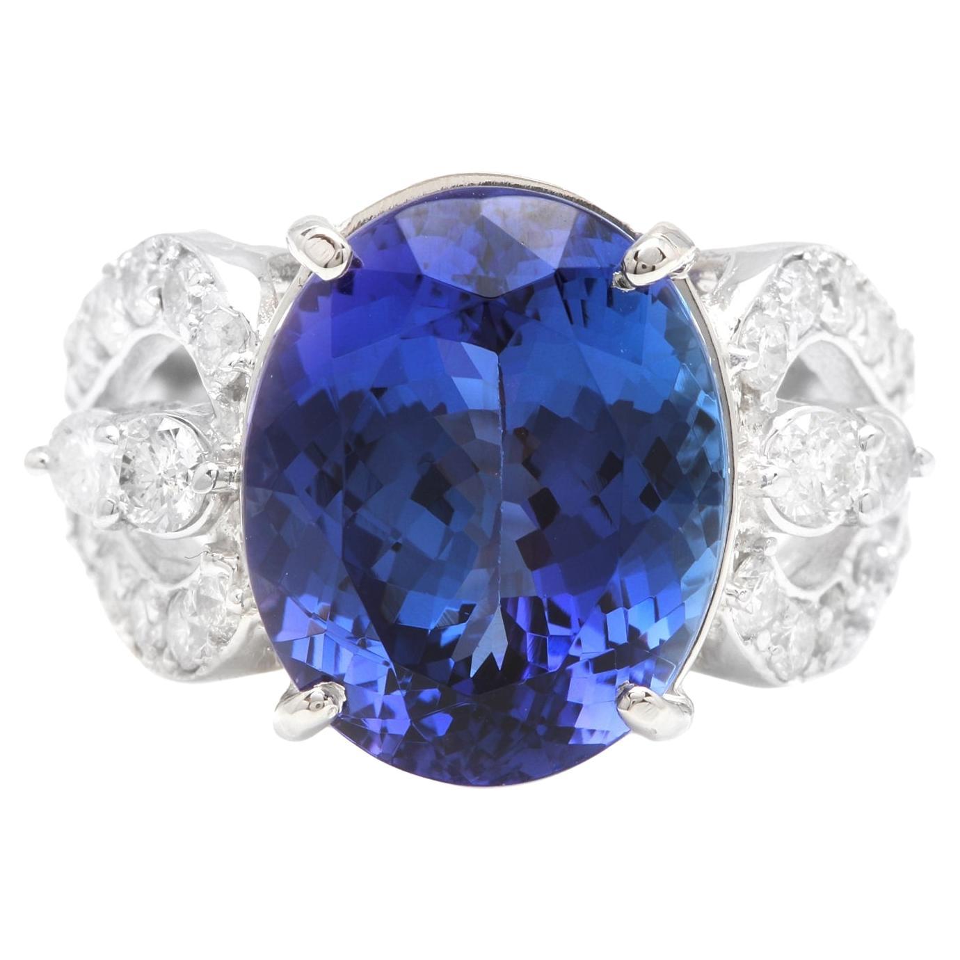 9.50 Carats Natural Very Nice Looking Tanzanite and Diamond 14K Solid White Gold For Sale