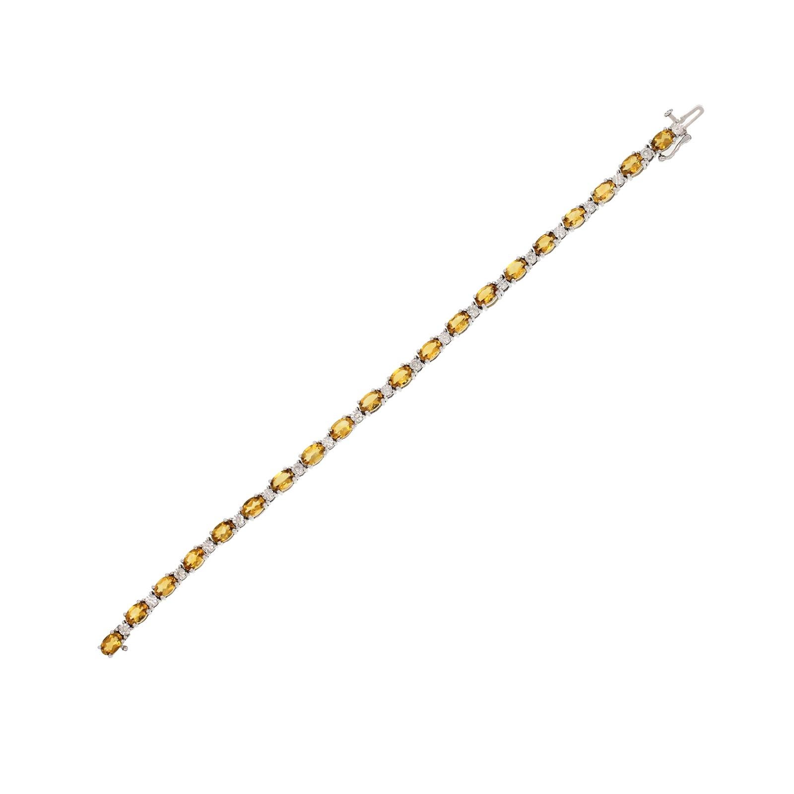 Women's 9.50 Carat Citrine and 0.09 Carat Diamonds 14 Karat White Gold Bracelet For Sale
