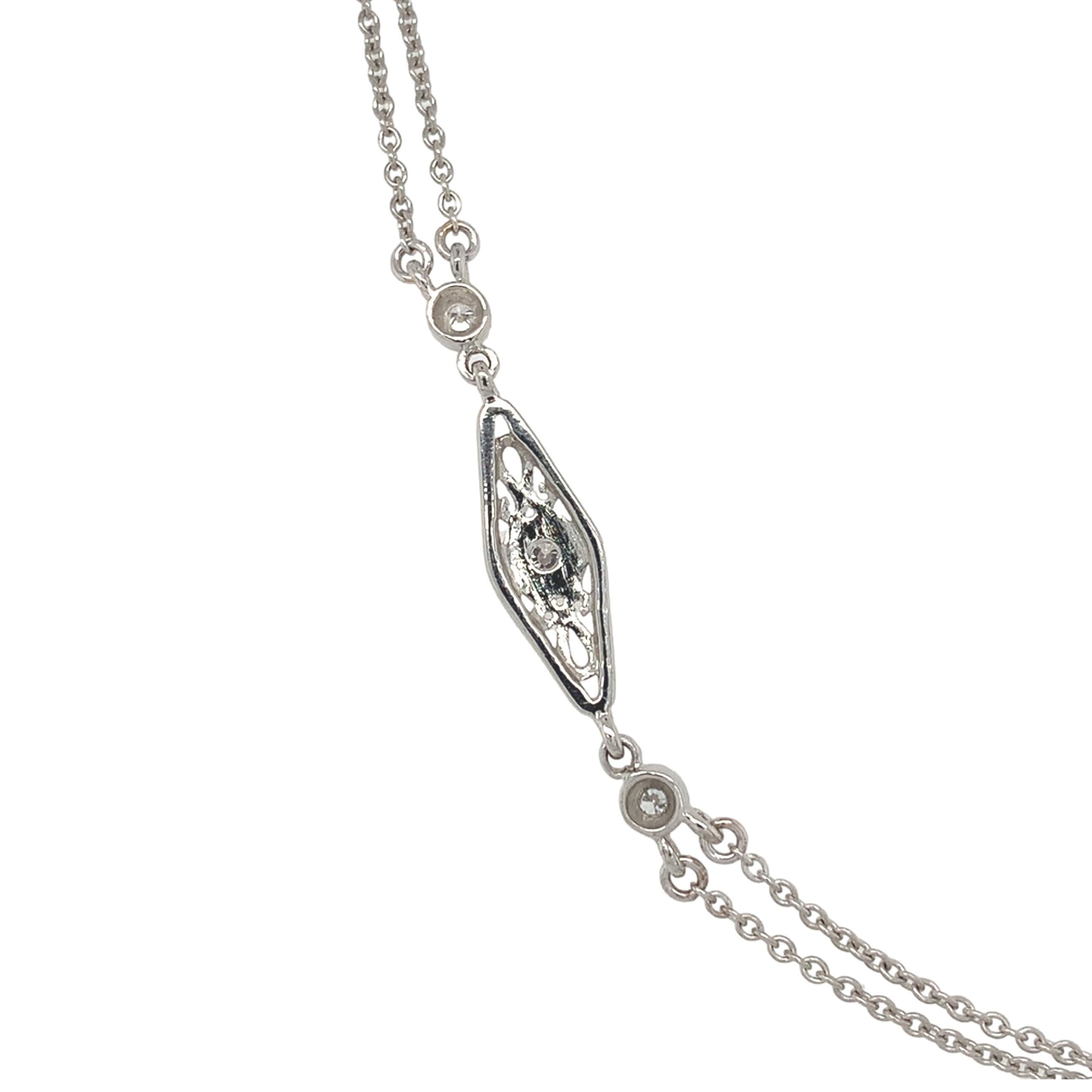 Collier à double chaîne en platine 950 avec maillons en filigrane de diamants 18