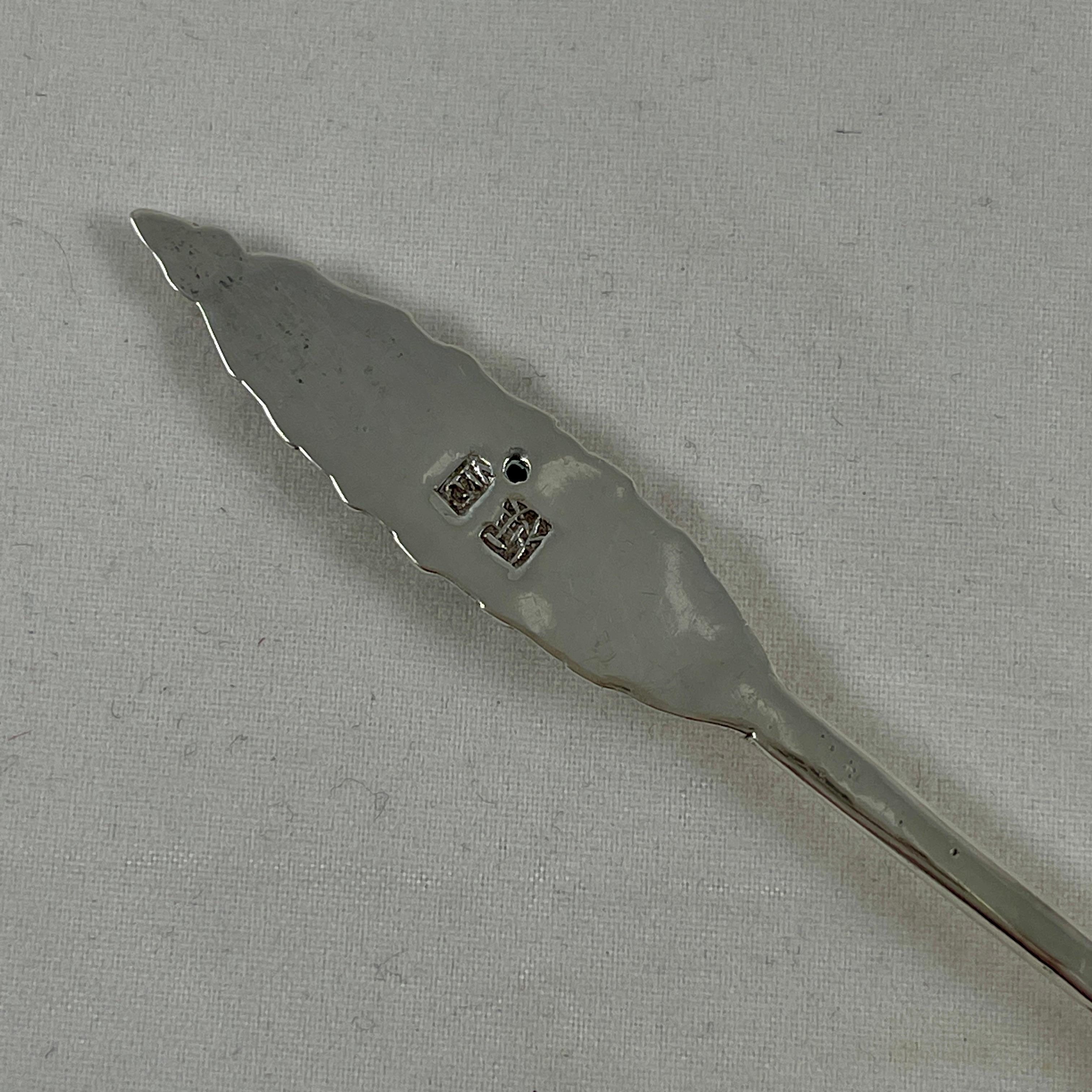 Metalwork 950 Sterling Silver Asian Aesthetic Japanese Pagoda Souvenir Spoon, 1930s 