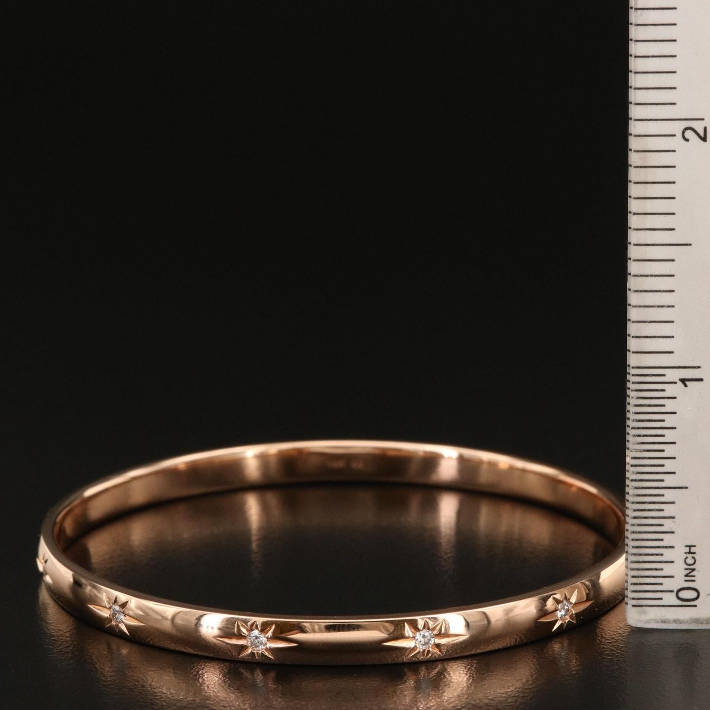 Taille ronde Bracelet jonc Marchesa en or 18 carats avec diamants 1 carat, 29,8 gm, 9500 $