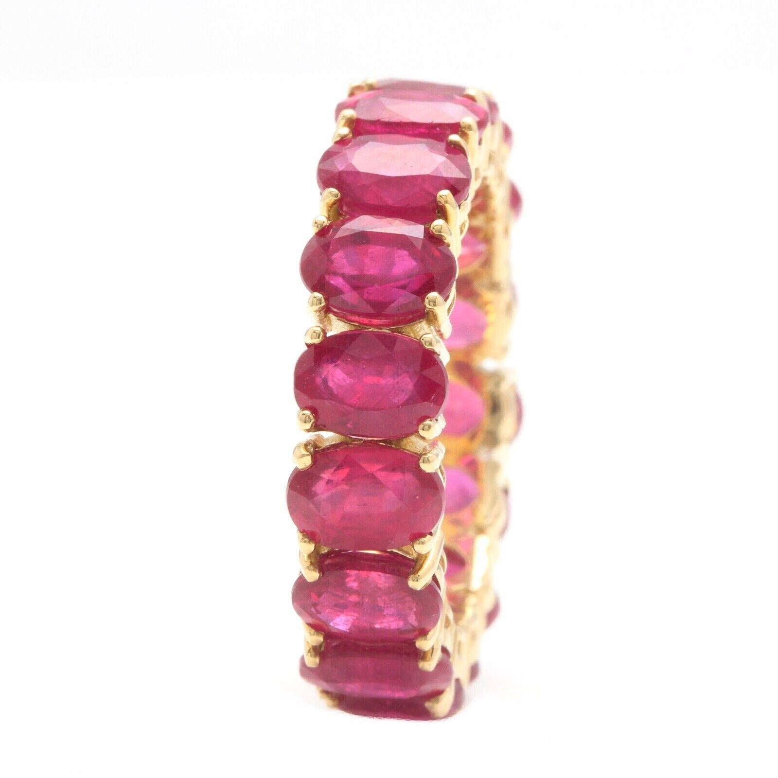 Oval Cut 9.50Ct Natural Ruby 14K Solid Yellow Gold Eternity Ring For Sale