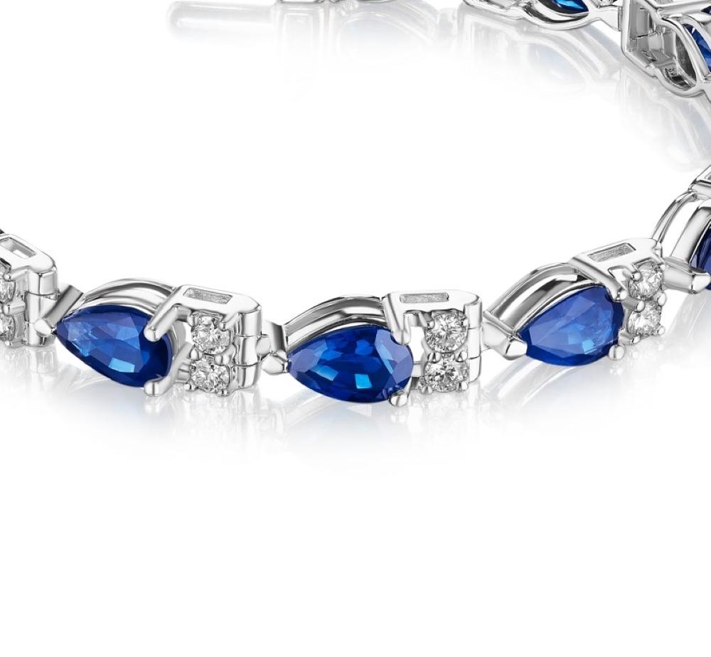 9.50ct Pear Shape Sapphire & Round Diamond Bracelet in 14KT Gold In New Condition For Sale In New York, NY