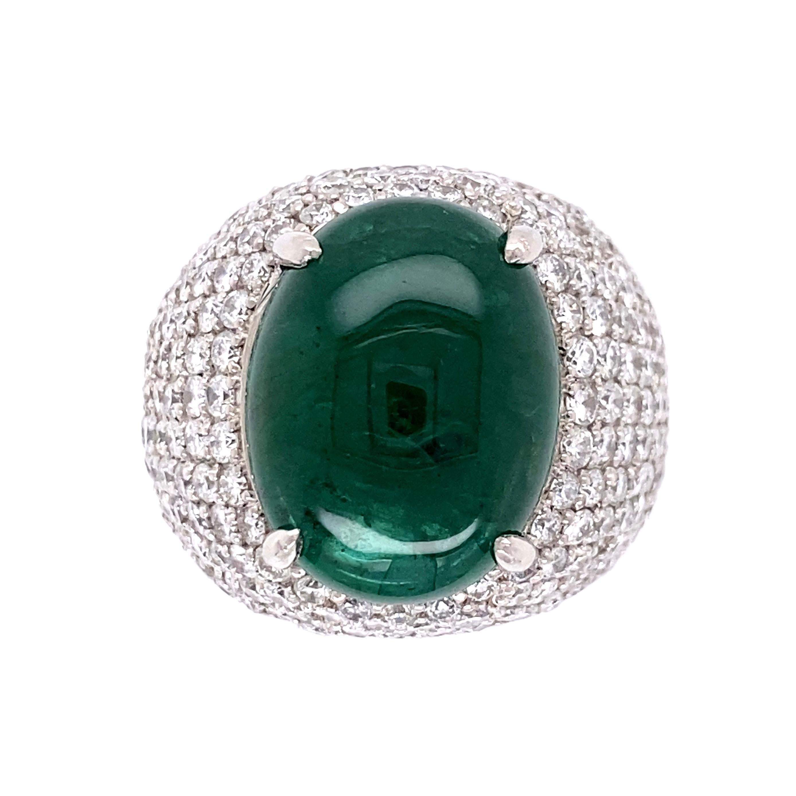 9.51 Carat Emerald GIA and Diamond Pave Platinum Dome Ring Estate Fine Jewelry For Sale 1