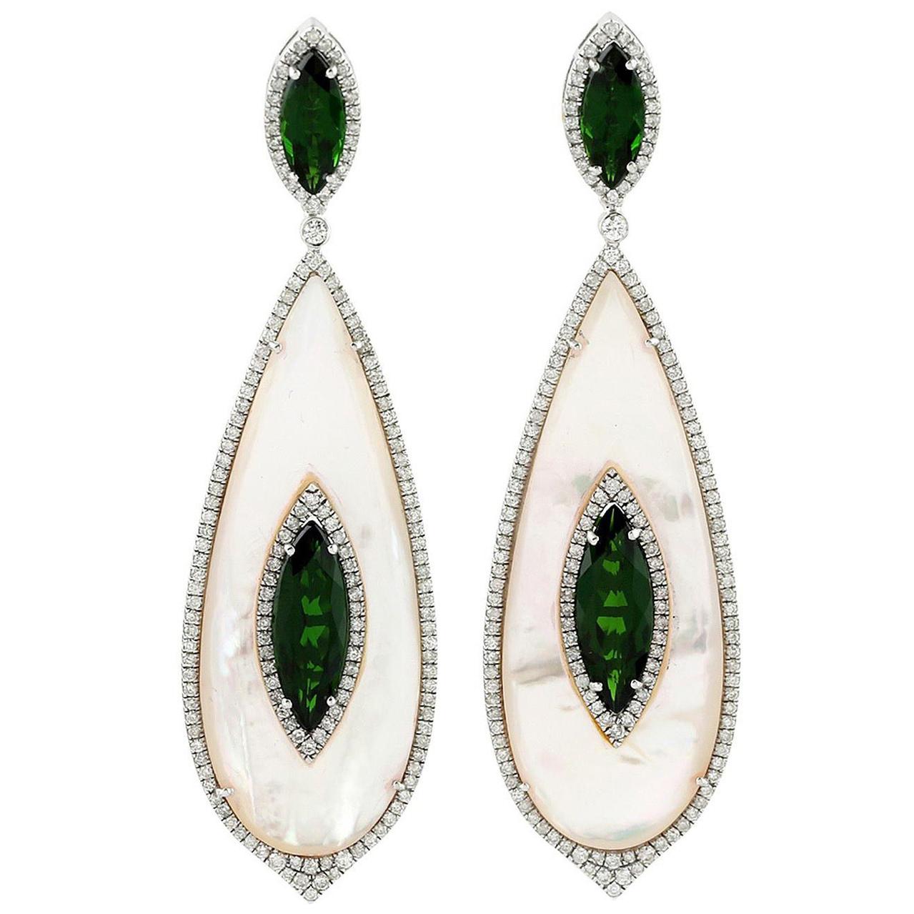 9.52 Carat Chrome Diopside Mother of Pearl Diamond 18 Karat Gold Earrings For Sale