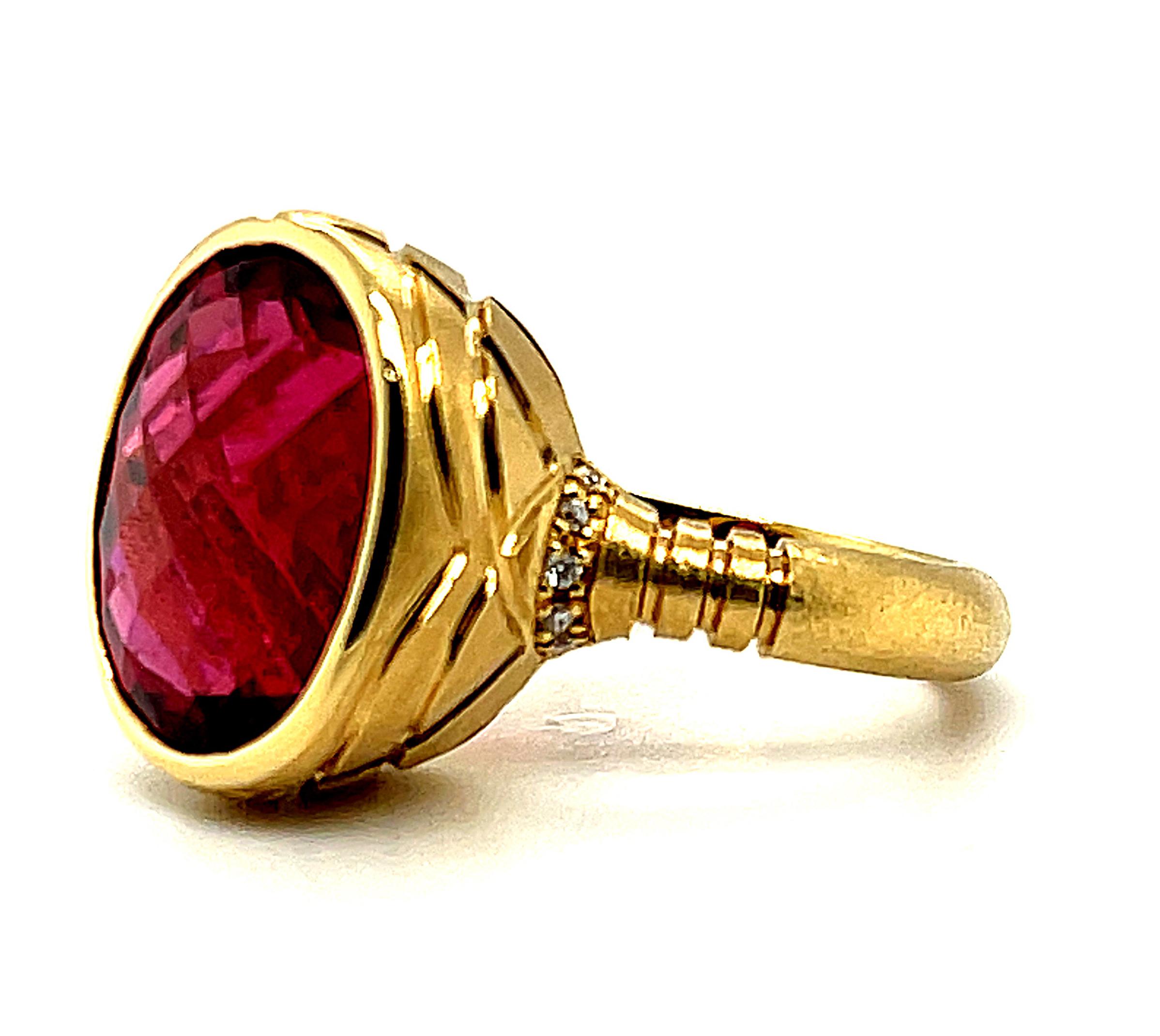Red Tourmaline and Diamond Band Ring in Yellow Gold, 9.54 Carats  In New Condition For Sale In Los Angeles, CA
