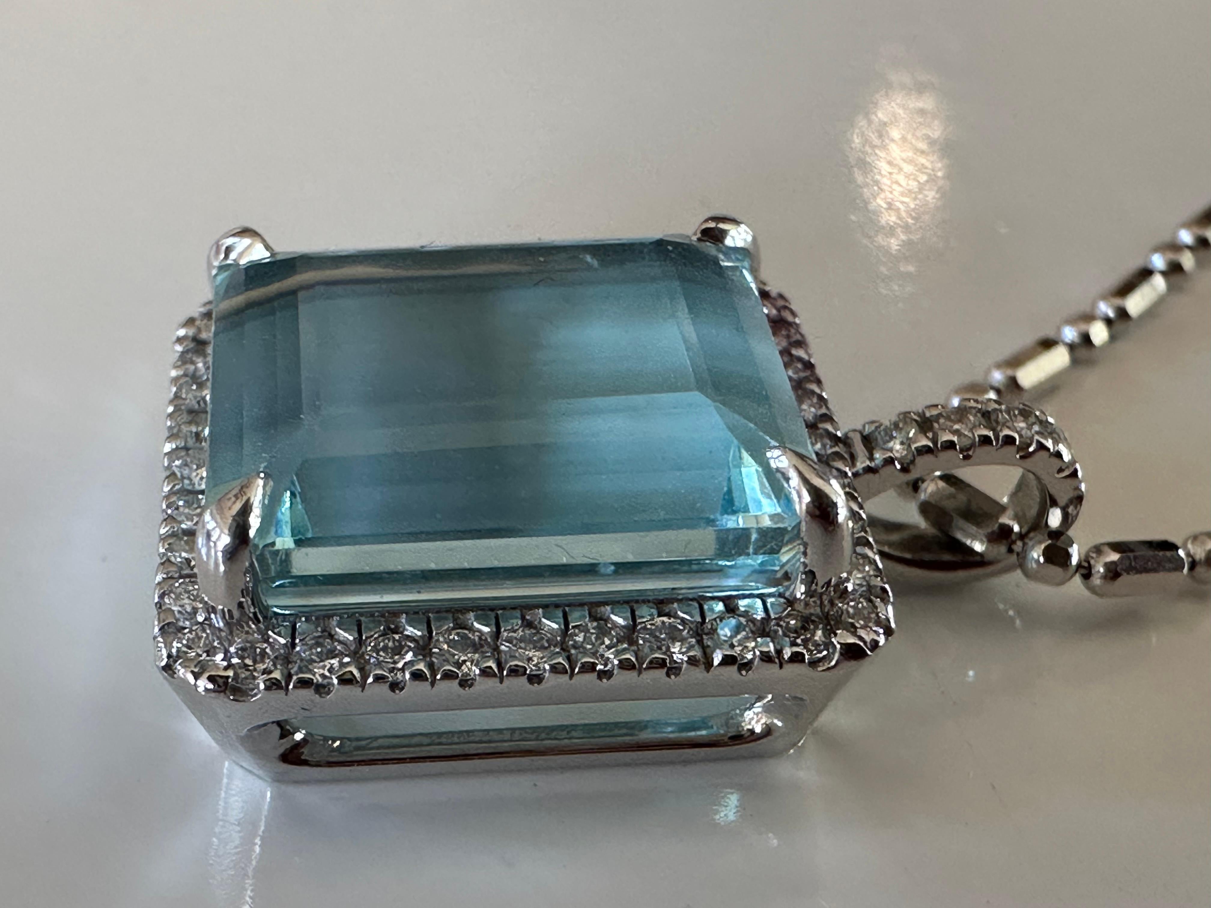 9.55 Carat Emerald Cut Light Blue Aquamarine and Diamond Halo Pendant Necklace  In New Condition For Sale In Denver, CO