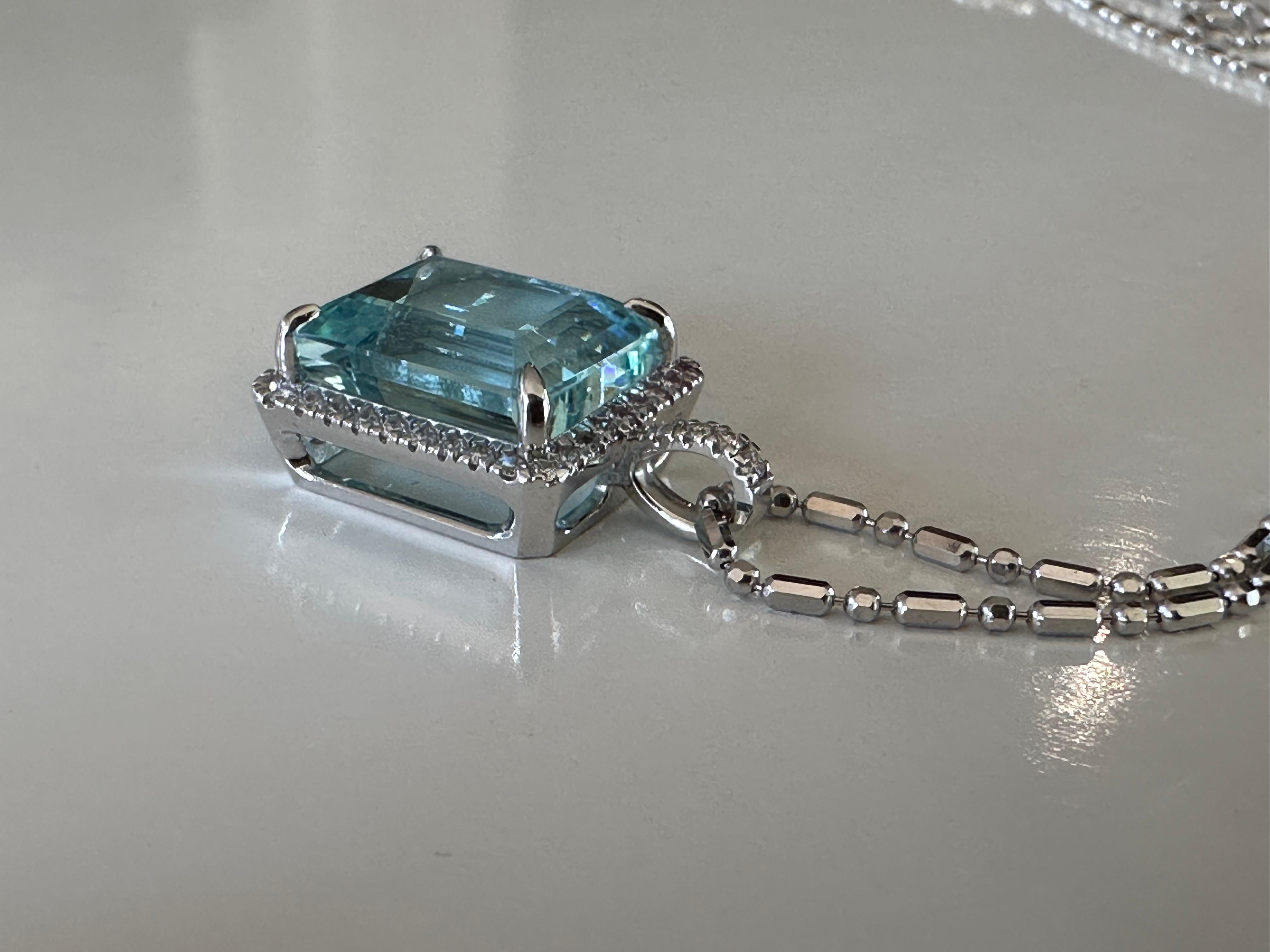 9.55 Carat Emerald Cut Light Blue Aquamarine and Diamond Halo Pendant Necklace  For Sale 1