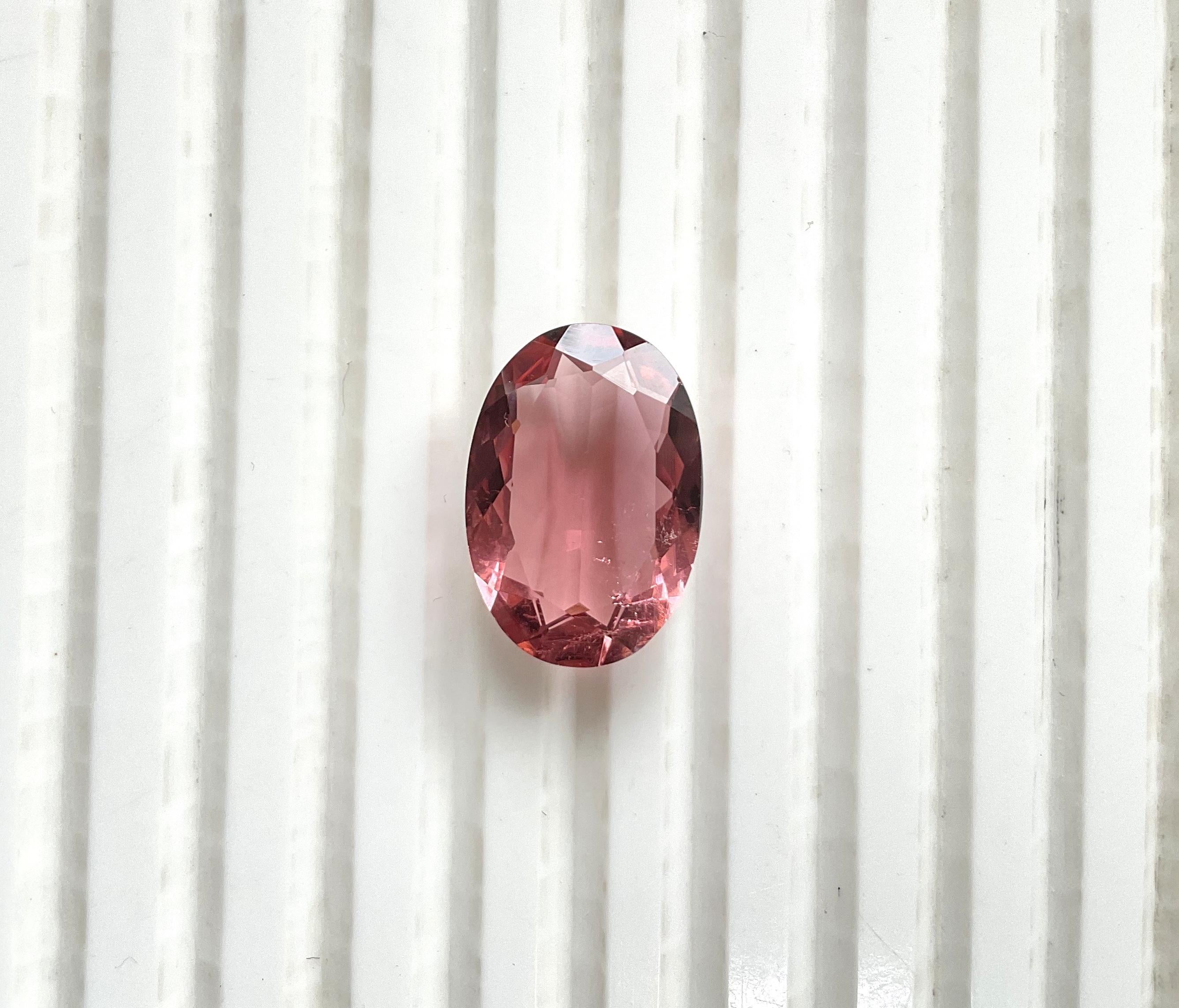 Oval Cut 9.55 Carats Pink Tourmaline Oval Faceted cut stone Fine Jewelry Natural Gemstone For Sale